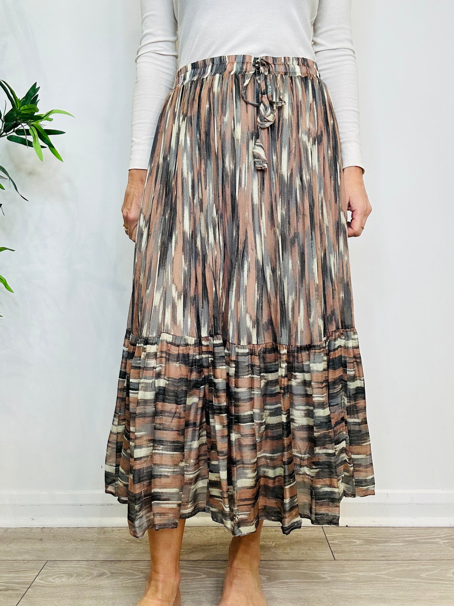 Patterned Midi Skirt - Size 14