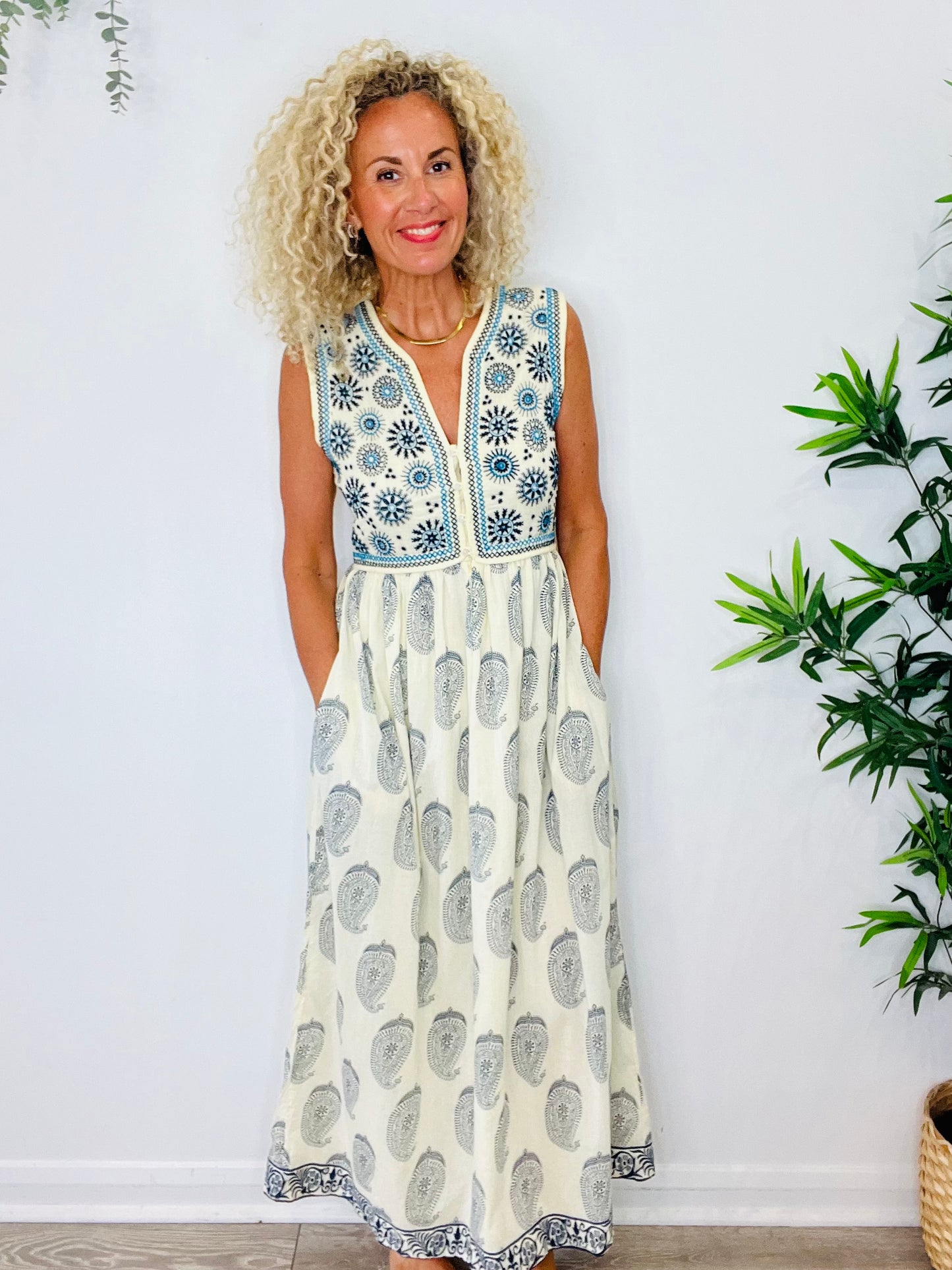 Kalinda Paisley Print Dress - Size M