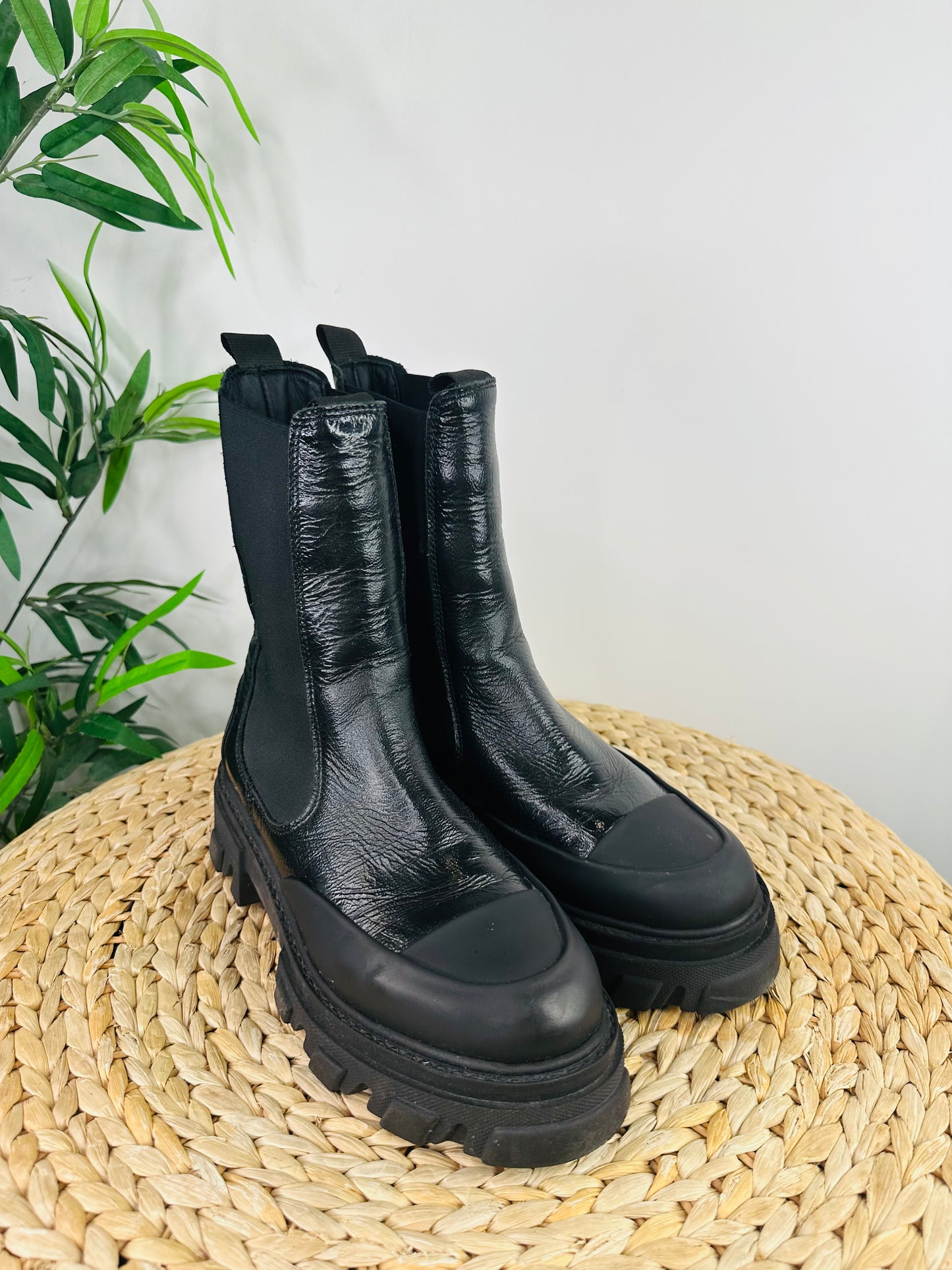 Chunky Leather Boots - Size 41