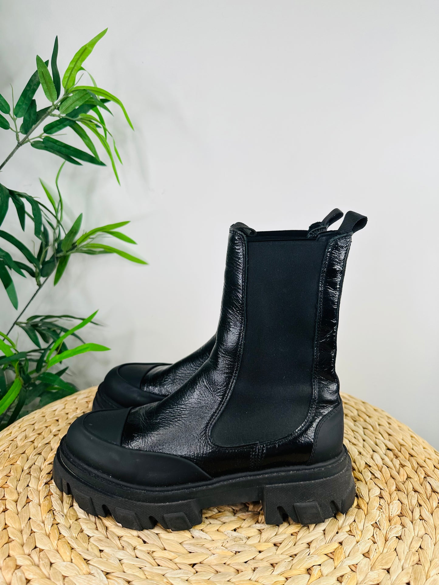 Chunky Leather Boots - Size 41