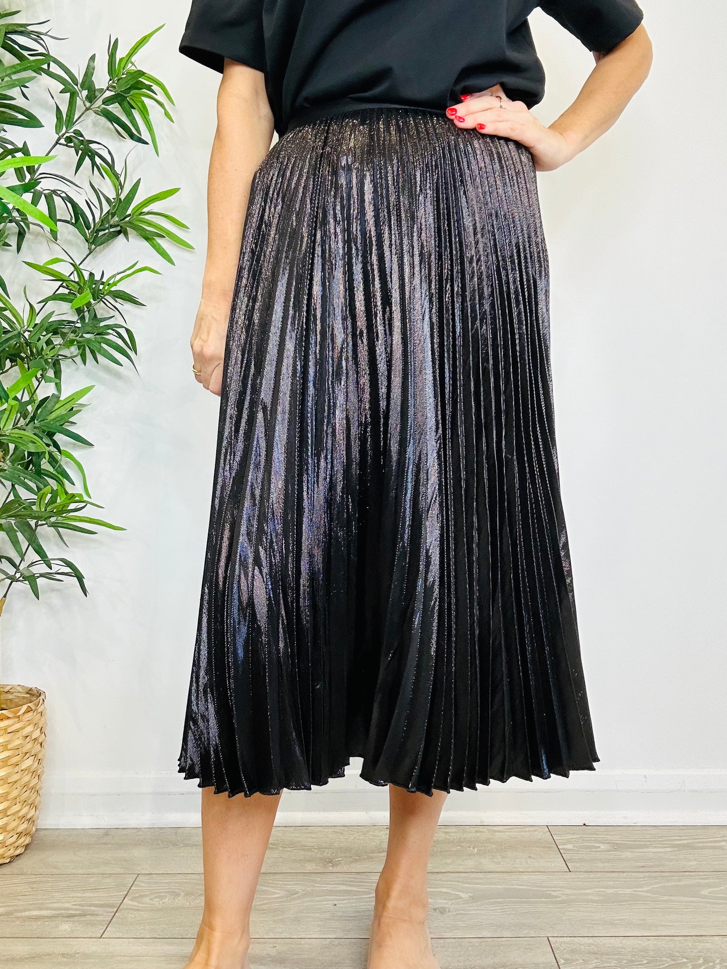 Pleated Midi Skirt - Size 8