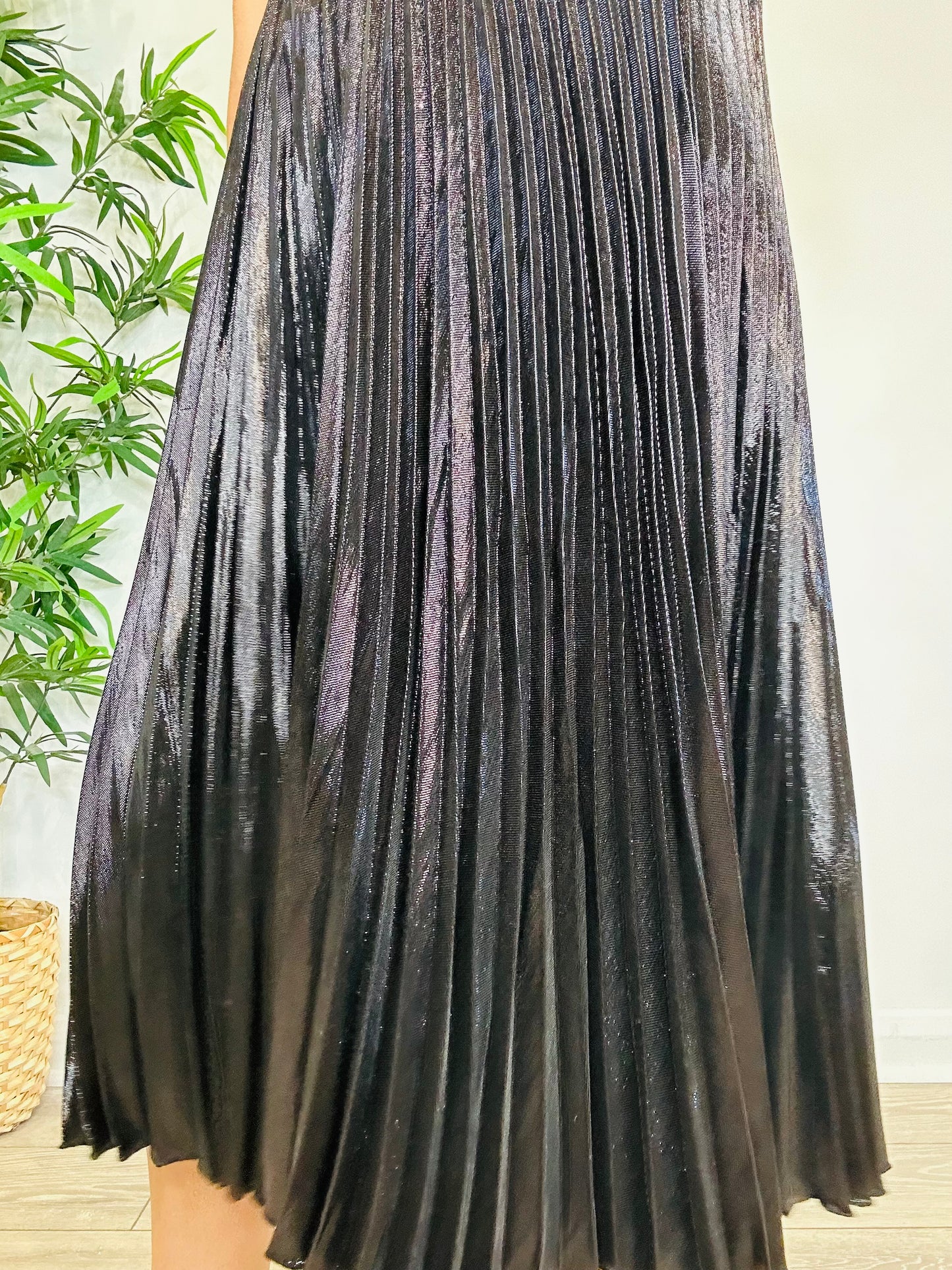 Pleated Midi Skirt - Size 8