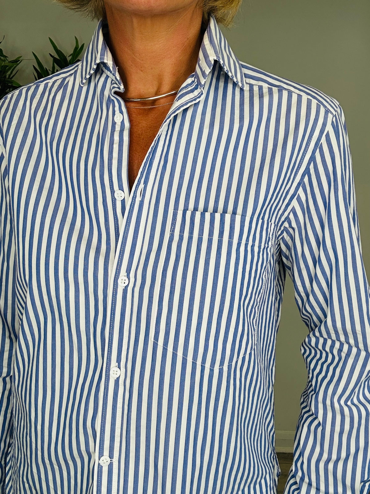 The Classic Striped Shirt - Size 38