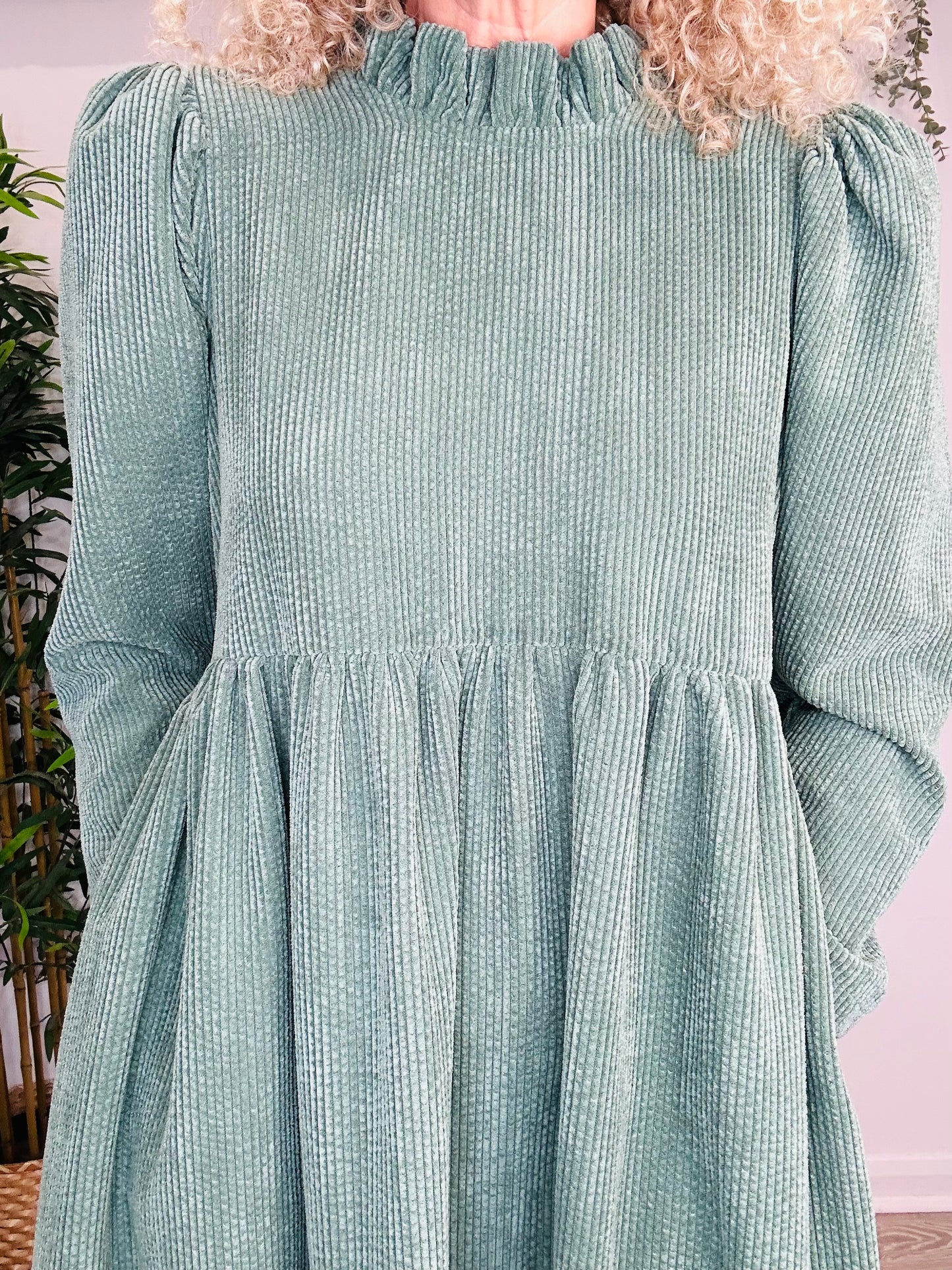 Corduroy Rosa Dress - Size 10