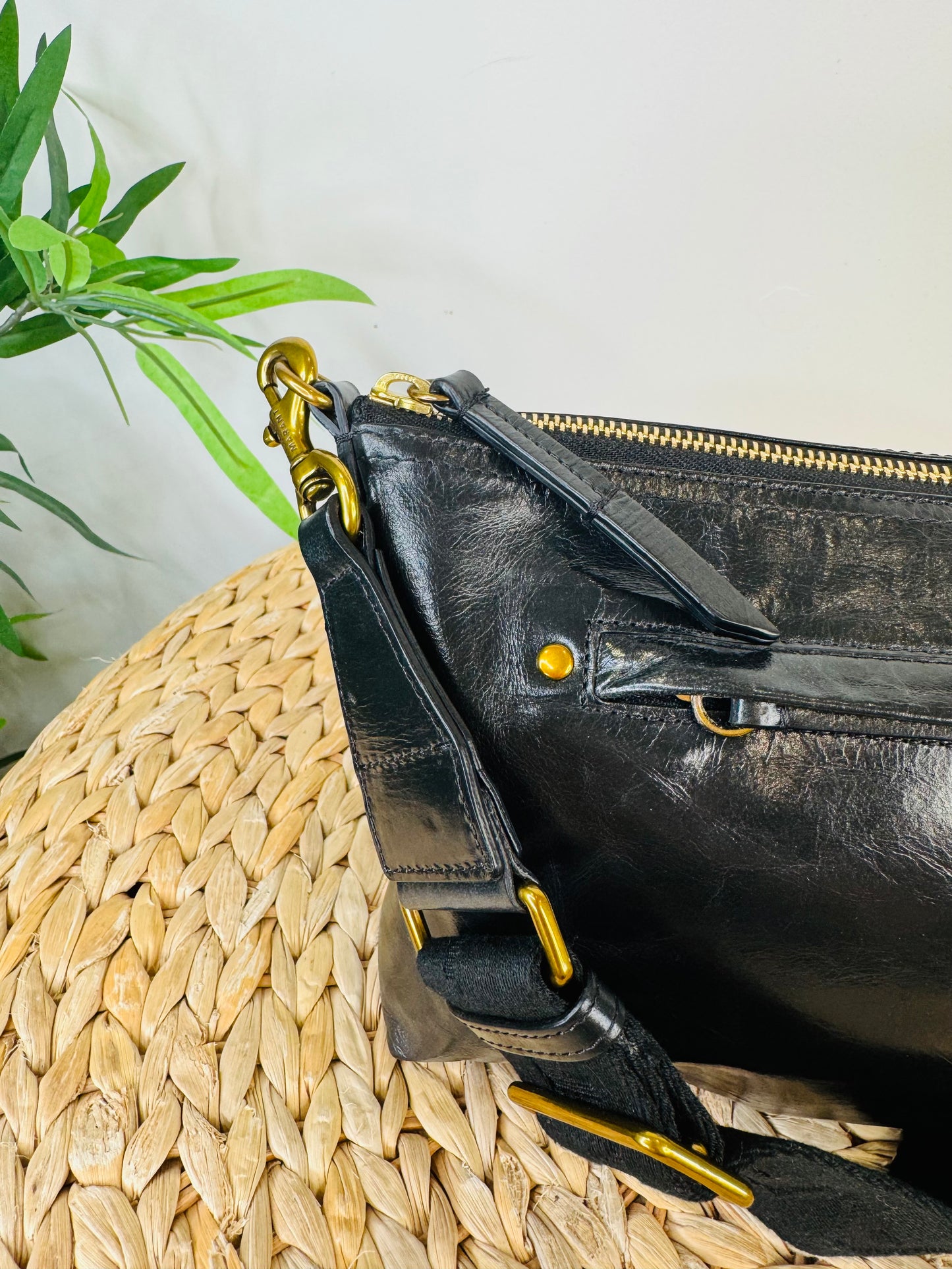 Nessah Crossbody Bag