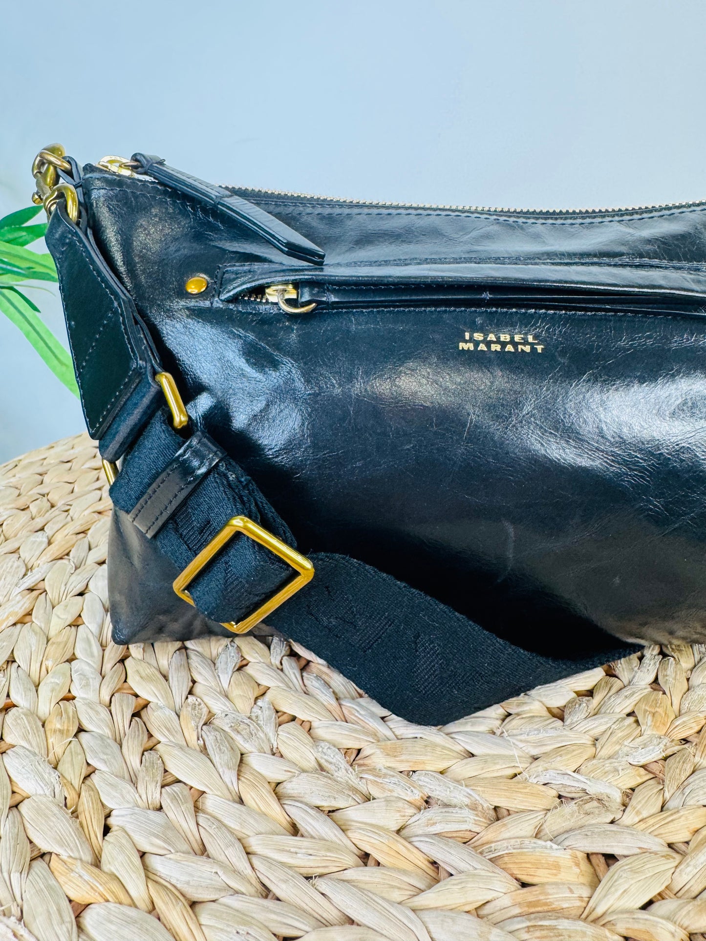 Nessah Crossbody Bag