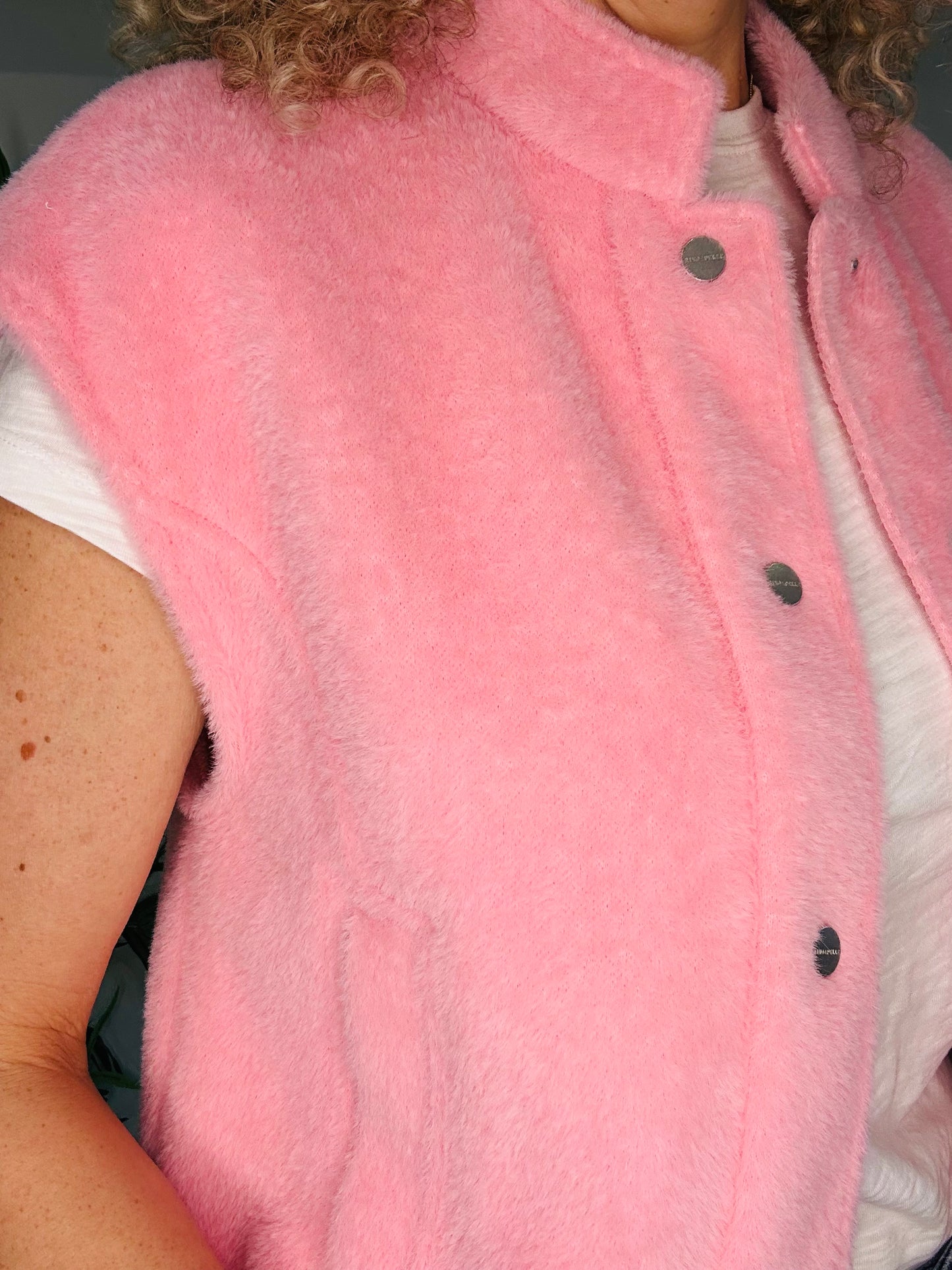 Fluffy Gilet - Size 36