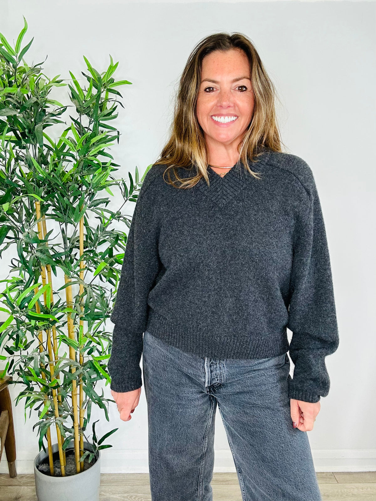 Cashmere V-Neck Jumper - Size 2
