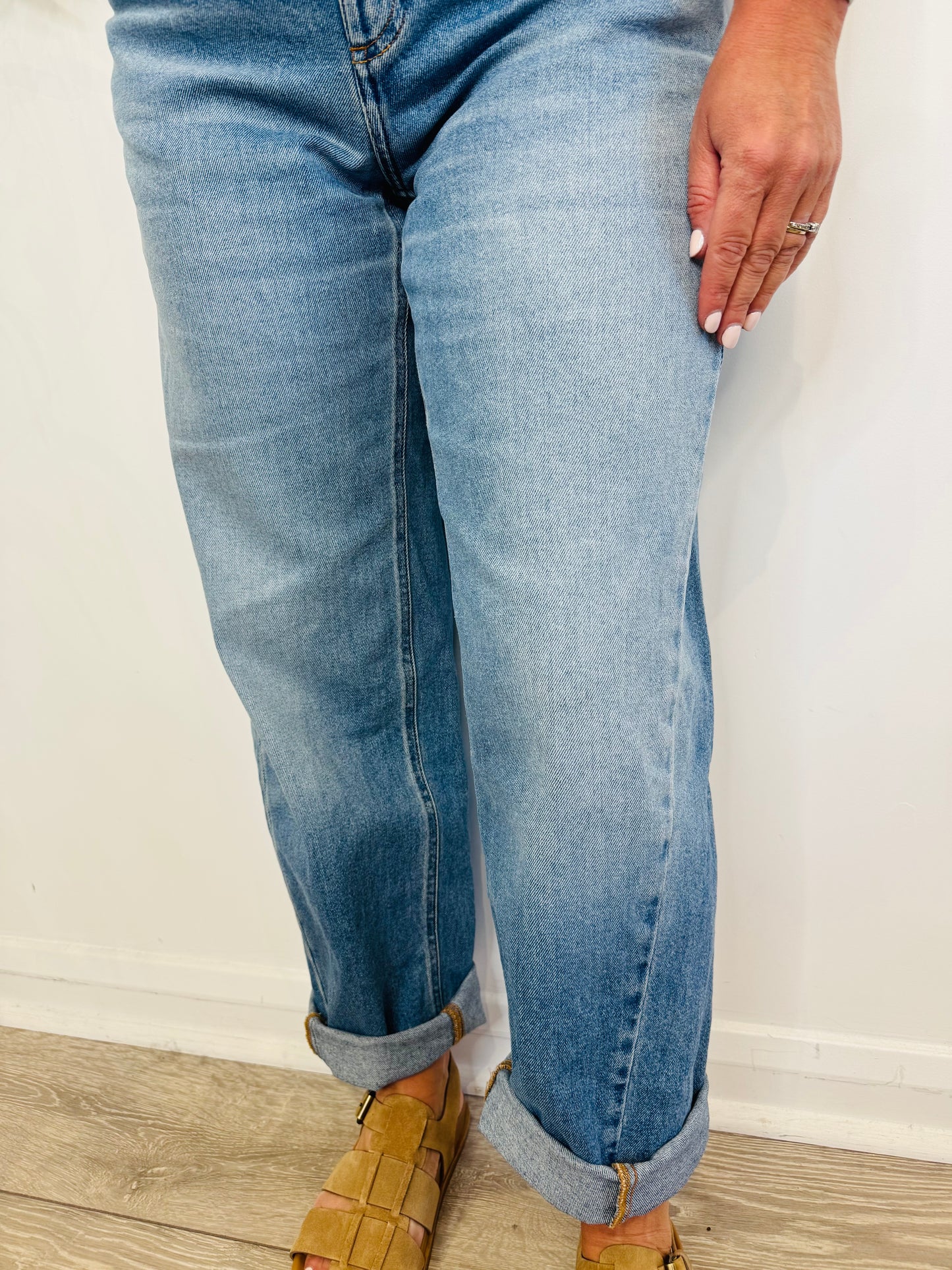 Barrel Leg Jeans - Size 26