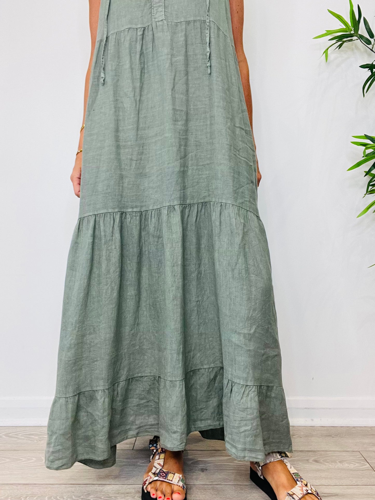 Sleeveless Linen Dress - O/S