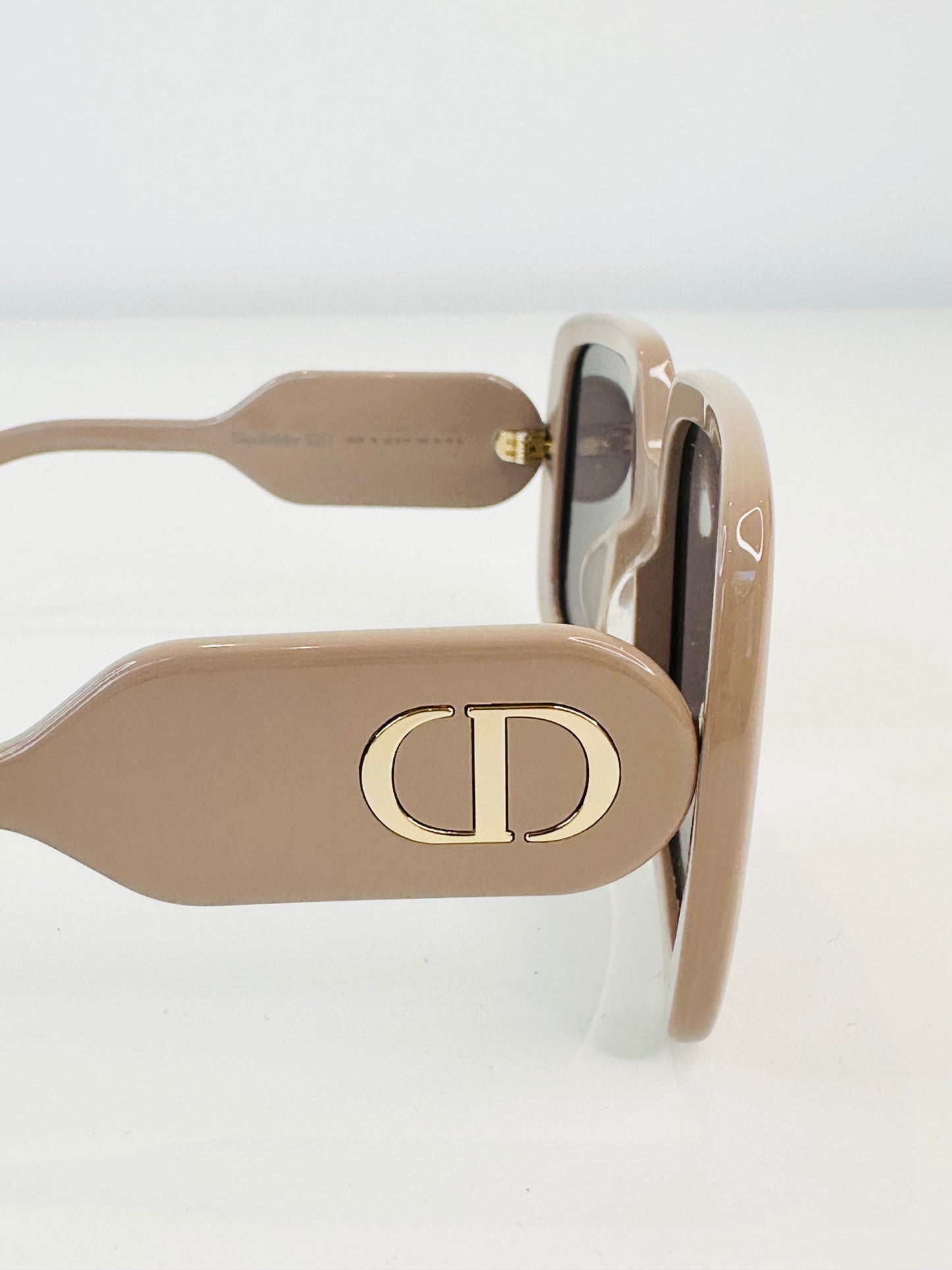 Oversized Bobby Sunglasses