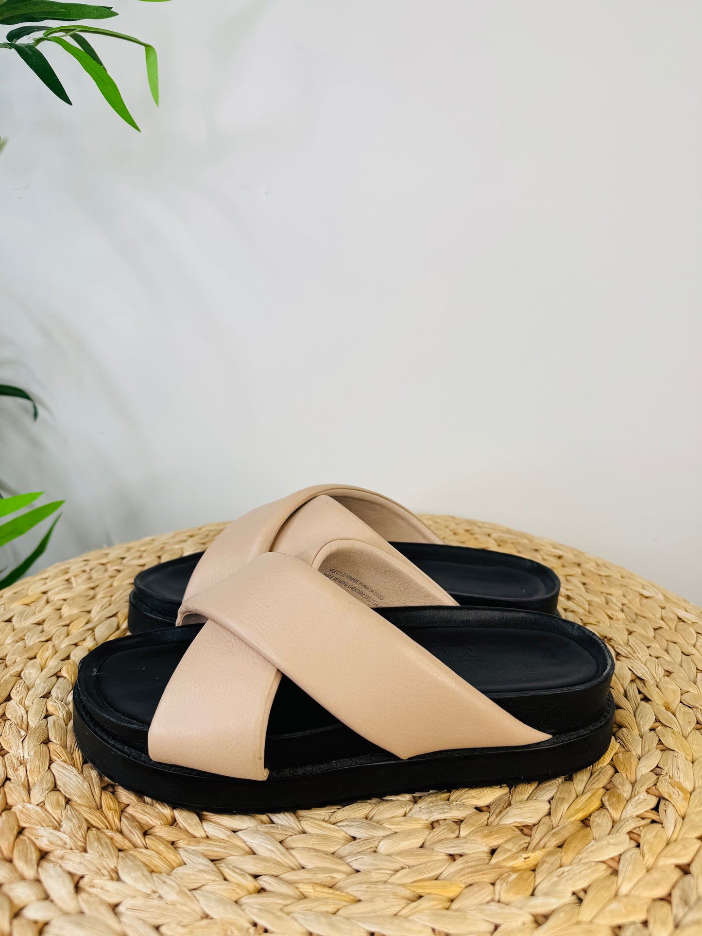 Leather Slides - Size 40