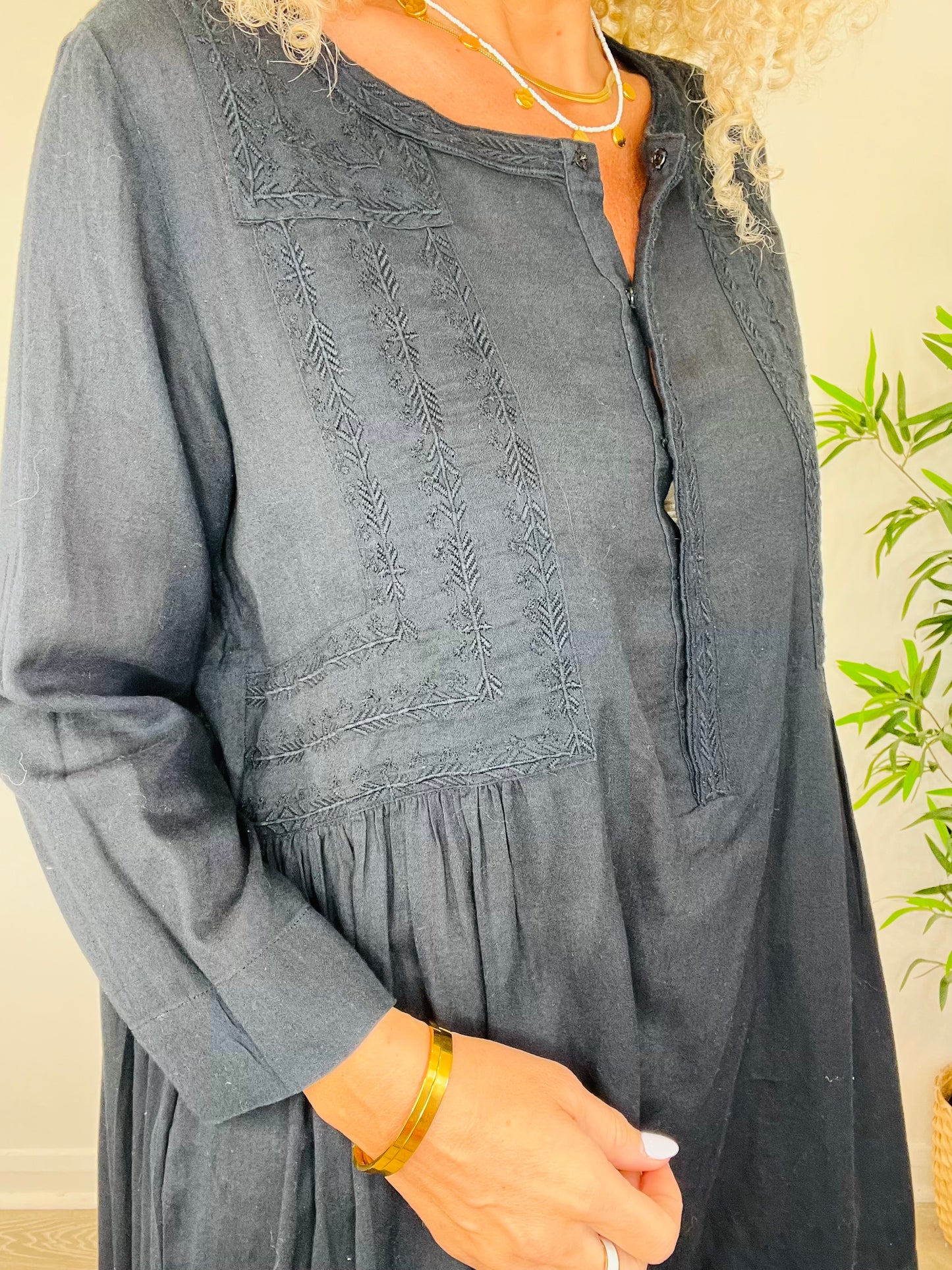 Short Embroidered Dress - O/S