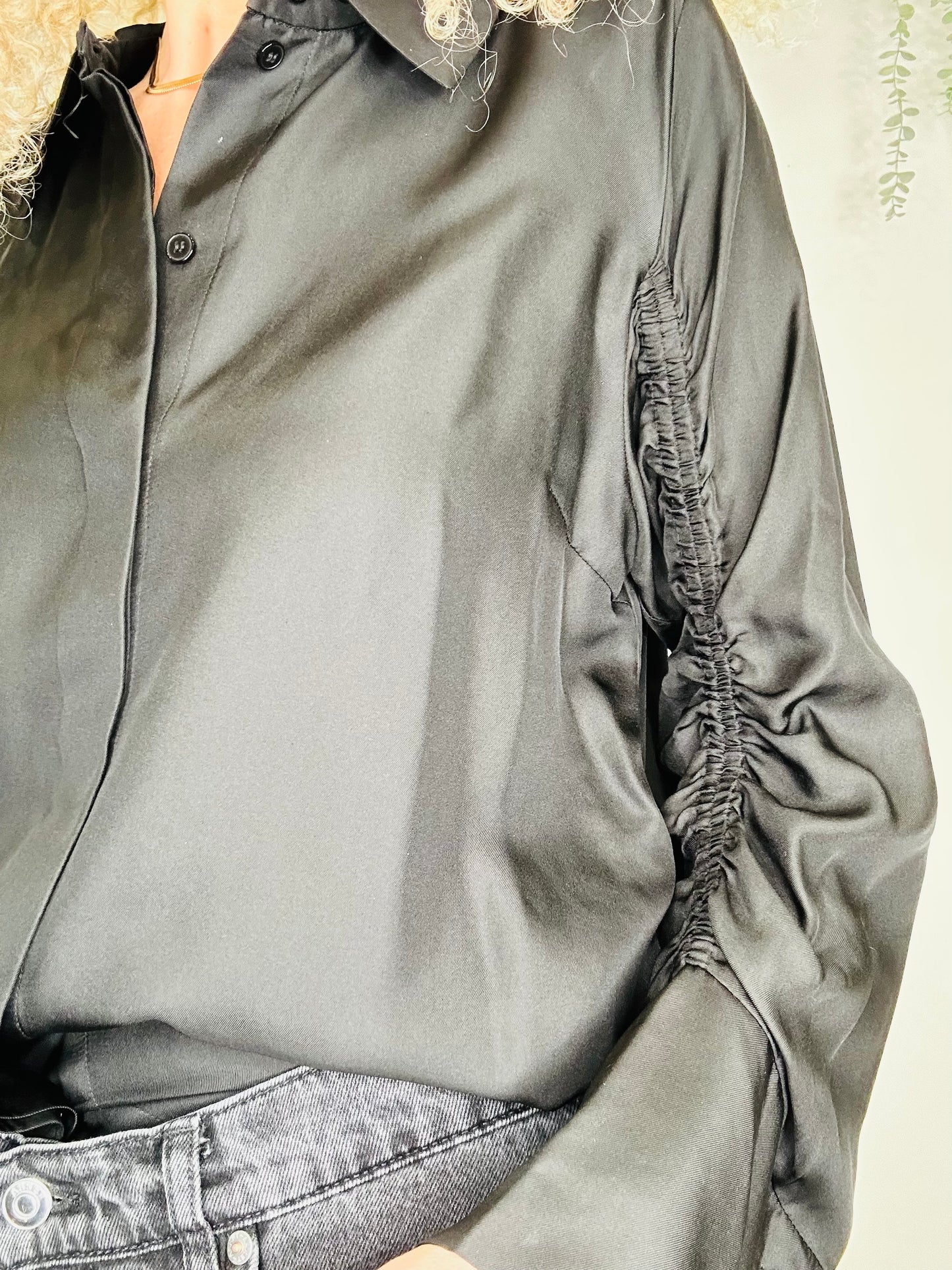 Silk Shirt - Size 34