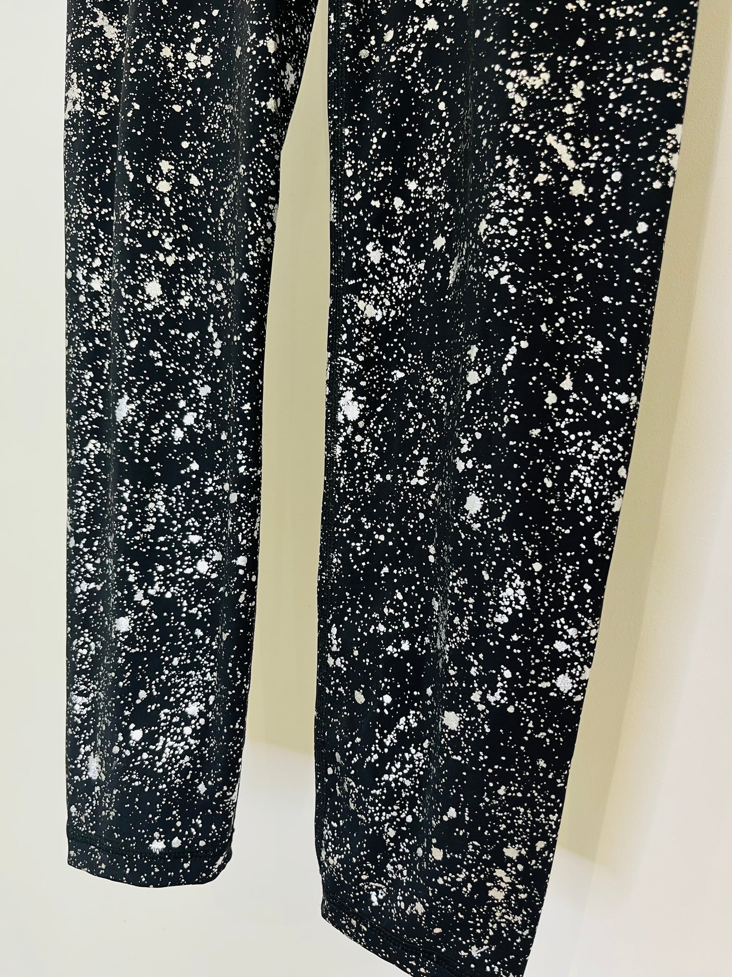 Metallic Pattern Leggings - Size S