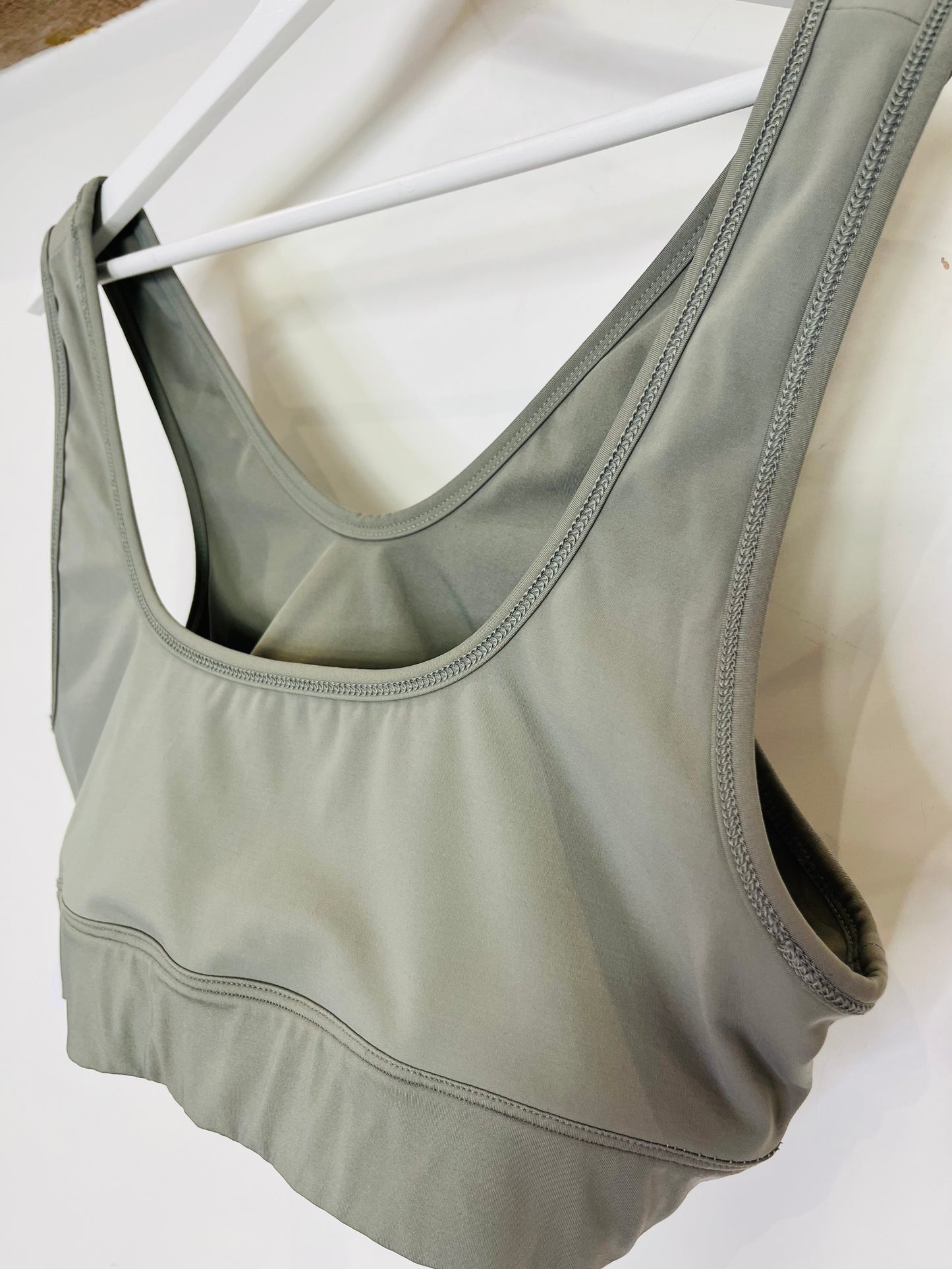 Sports Bra - Size L