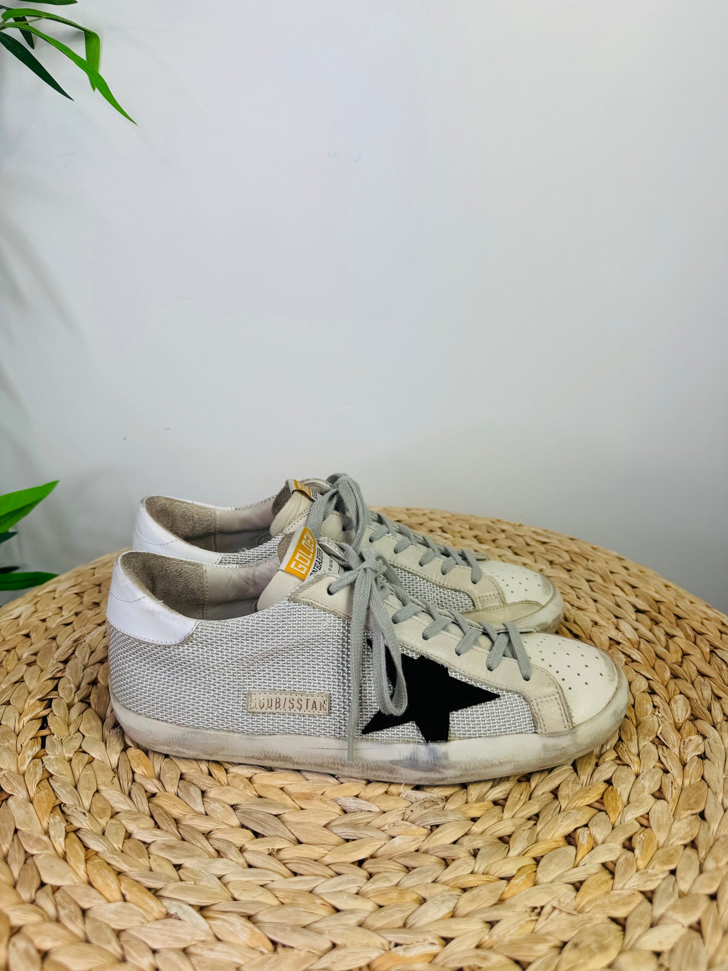 Superstar Trainers - Size 40