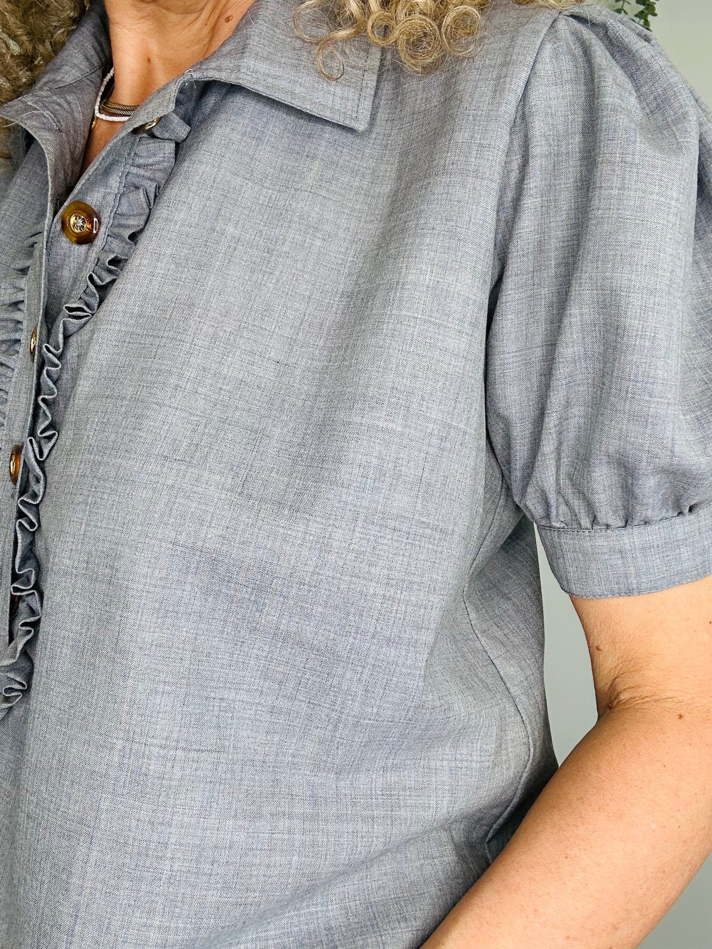 Short Sleeve Blouse - Size S