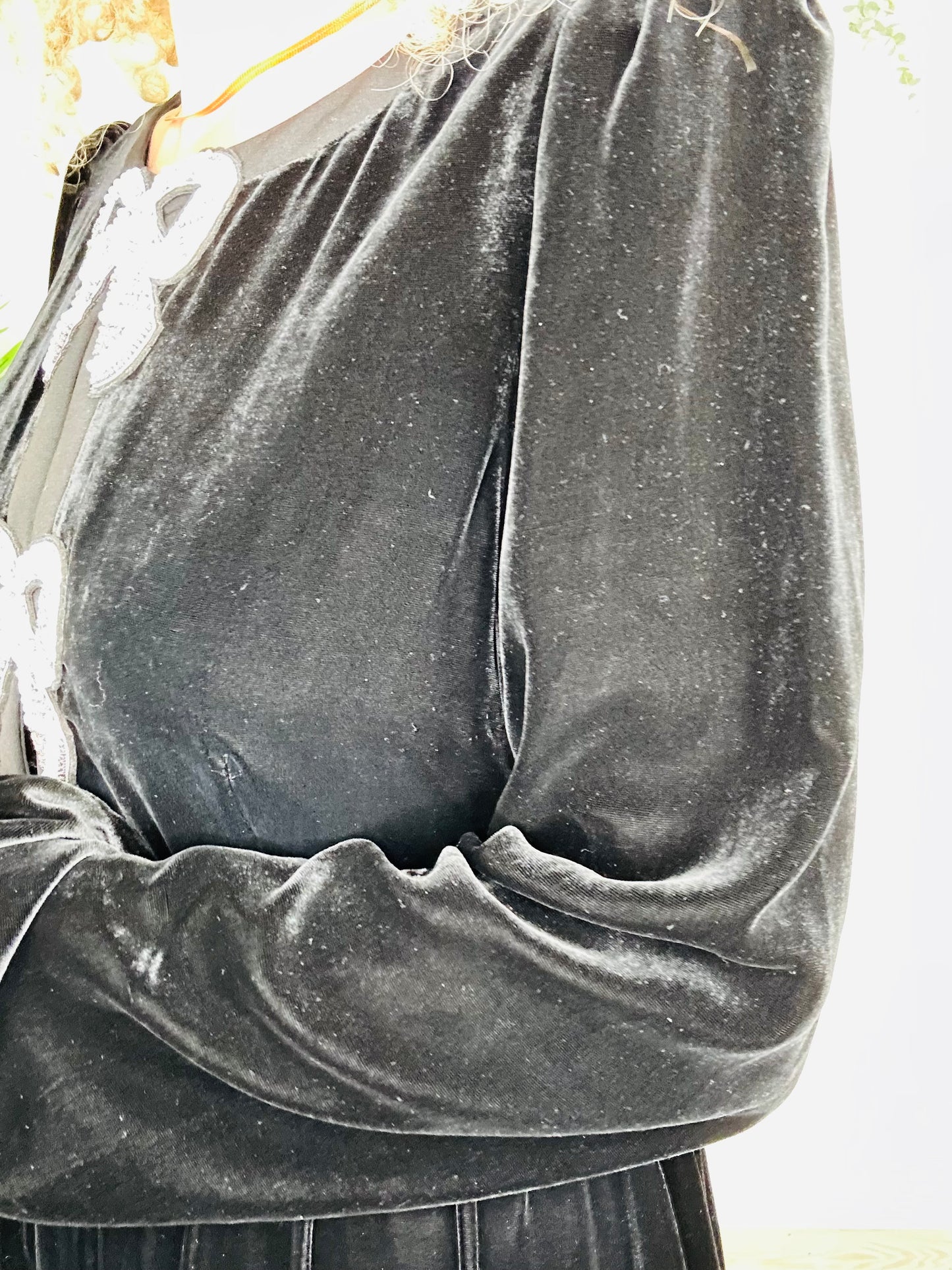 Velvet Bow Dress - Size 16