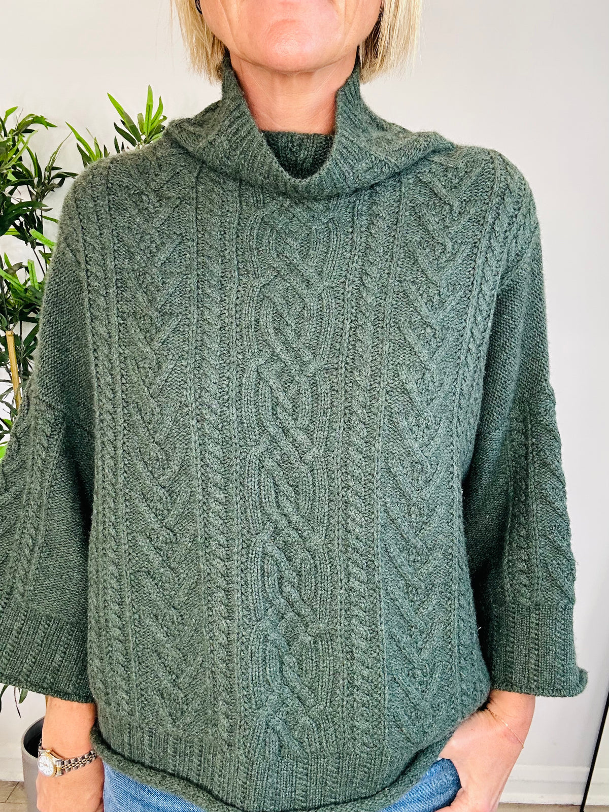 Cable Knit Cashmere Jumper - Size M