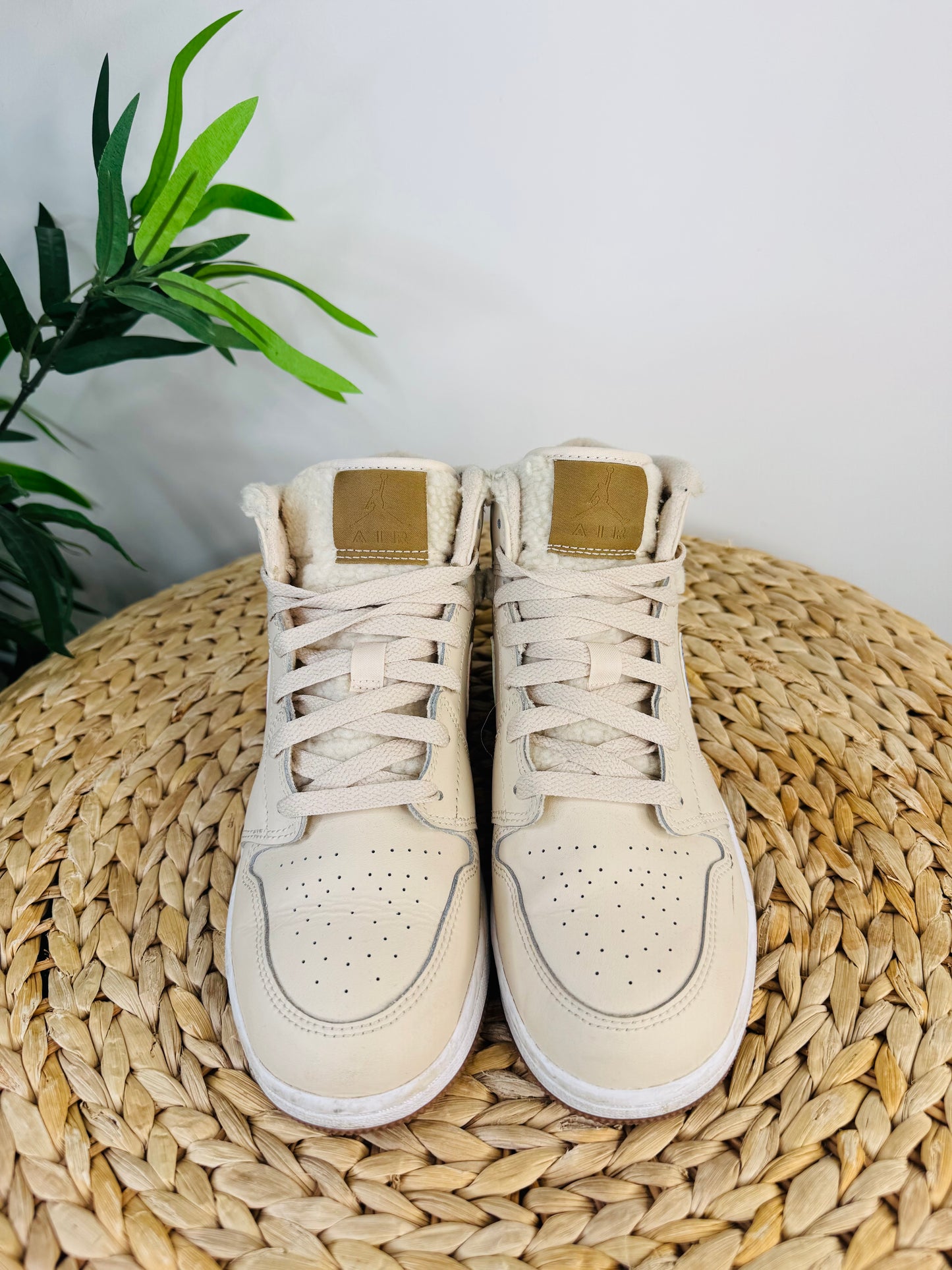 Air Jordan 1 Trainers - Size 39
