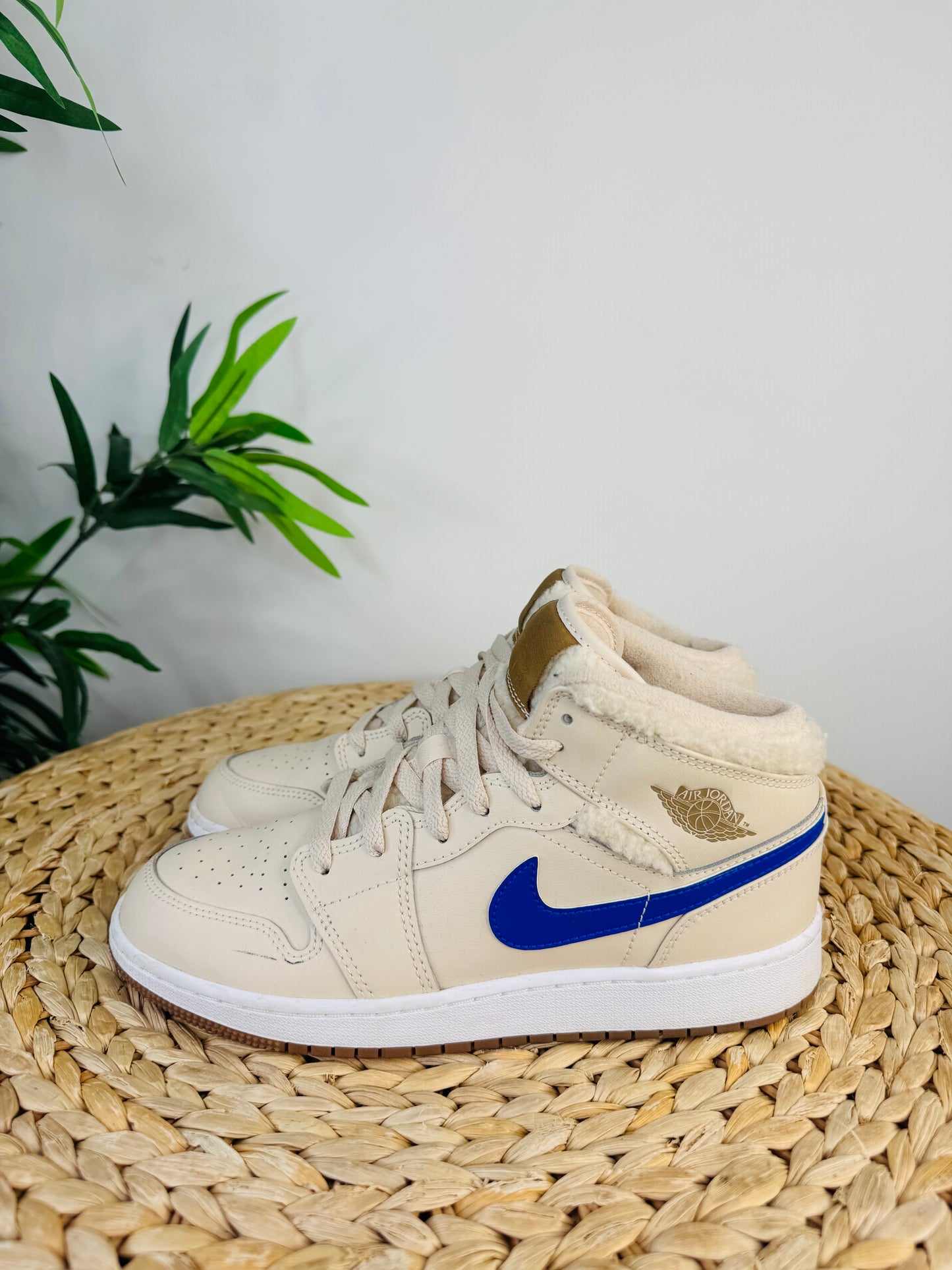 Air Jordan 1 Trainers - Size 39