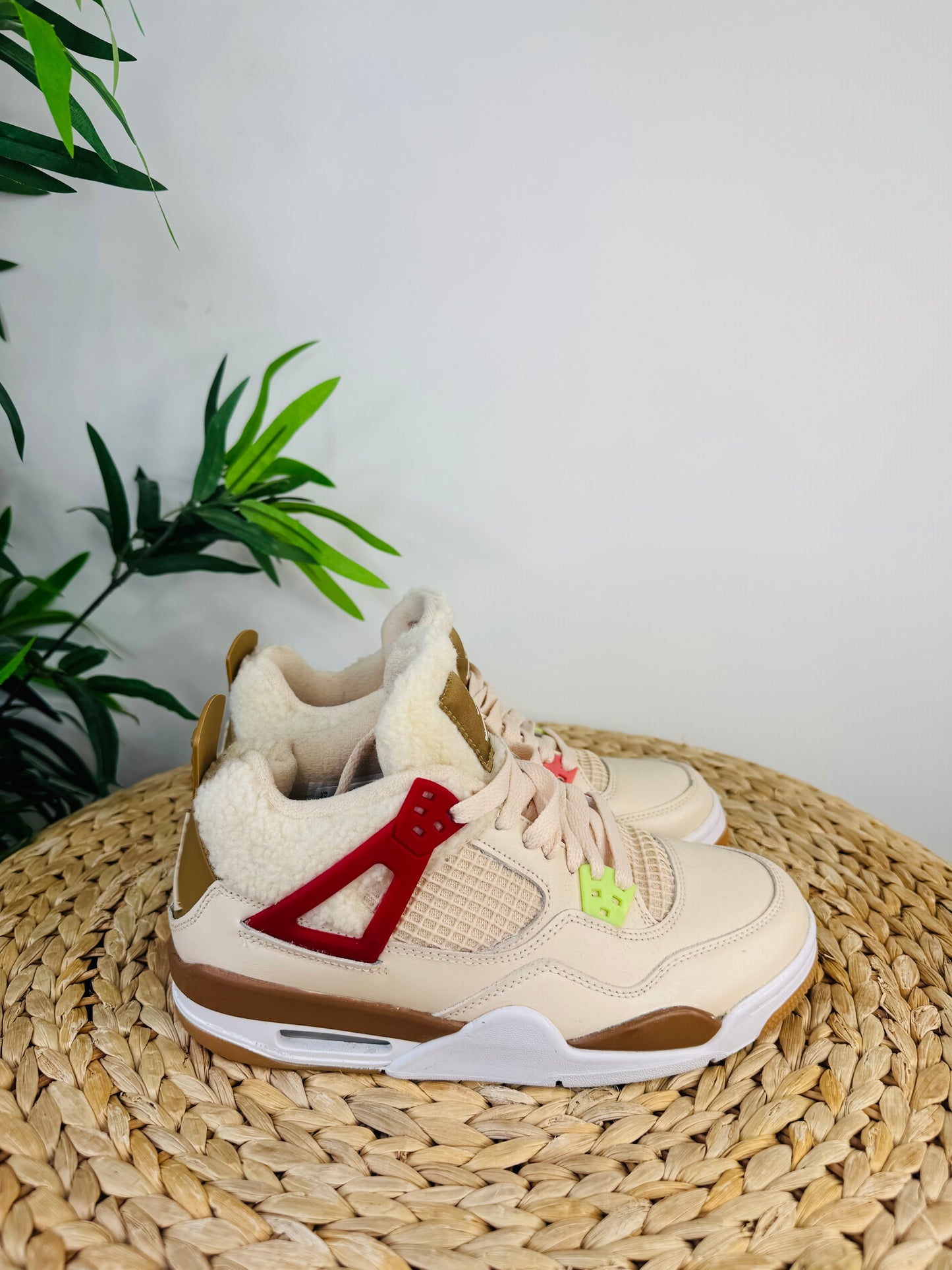 Air Jordan 4 Trainers - Size 38.5