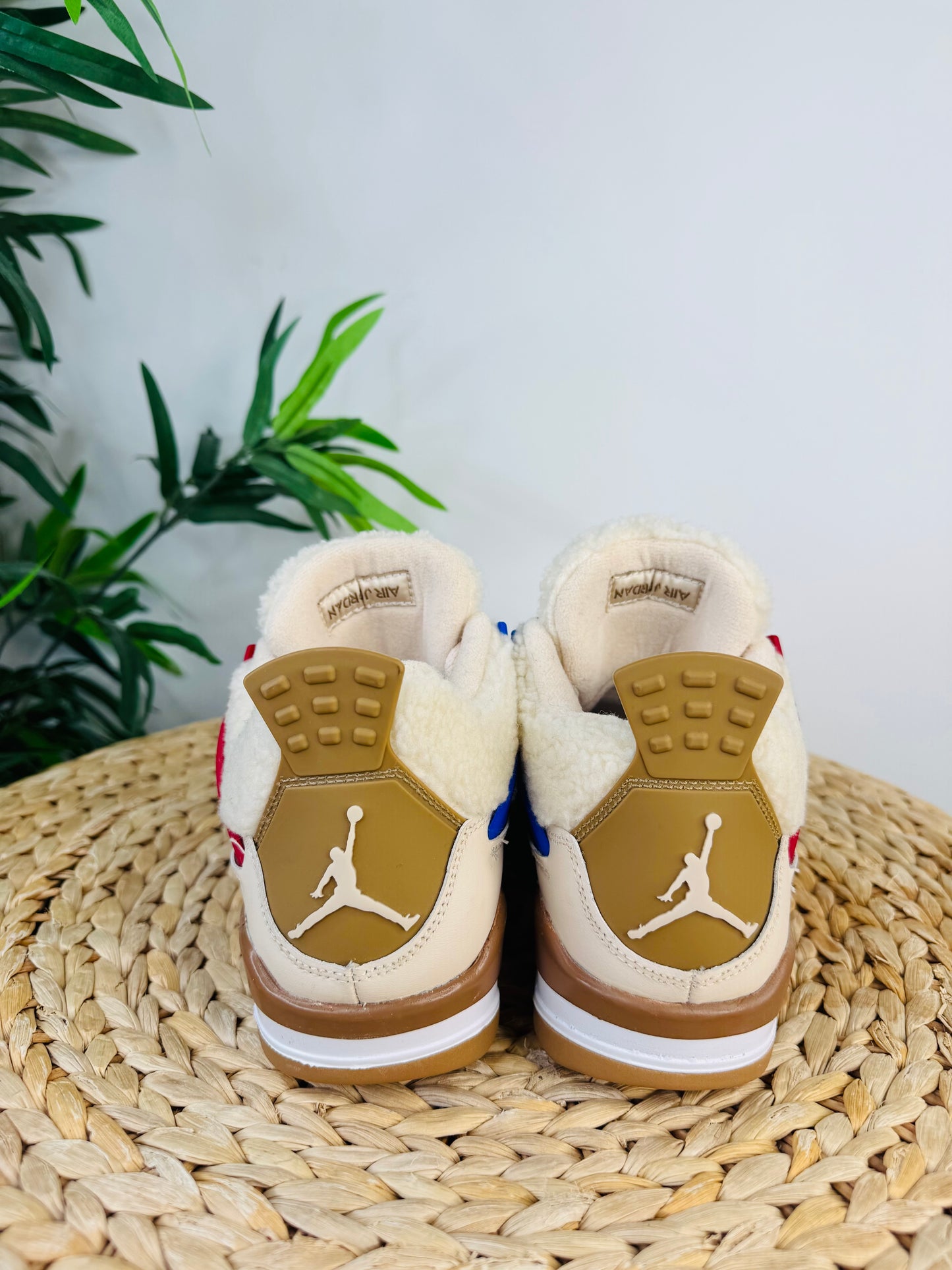 Air Jordan 4 Trainers - Size 38.5