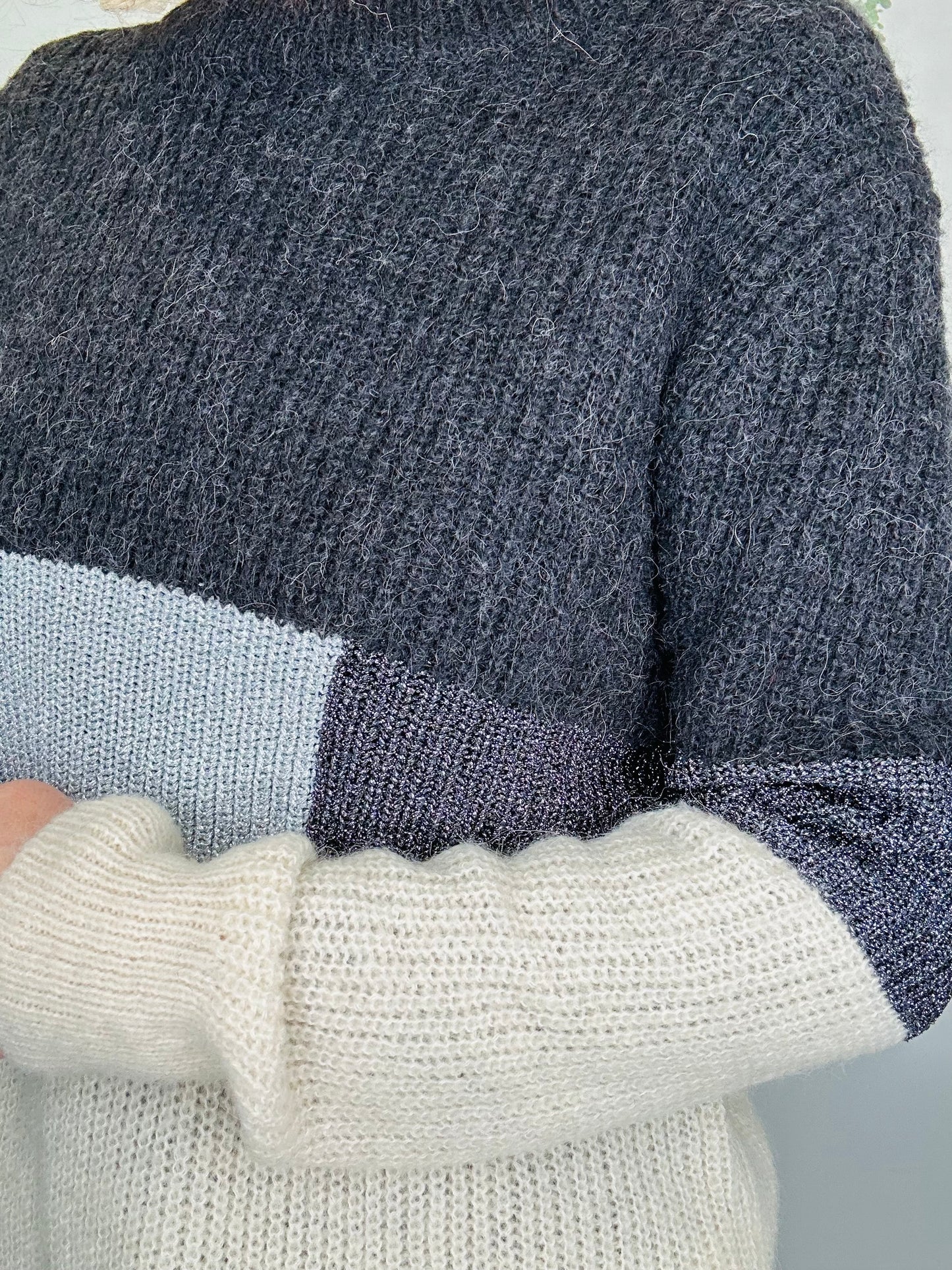 Knitted Jumper - Size 38