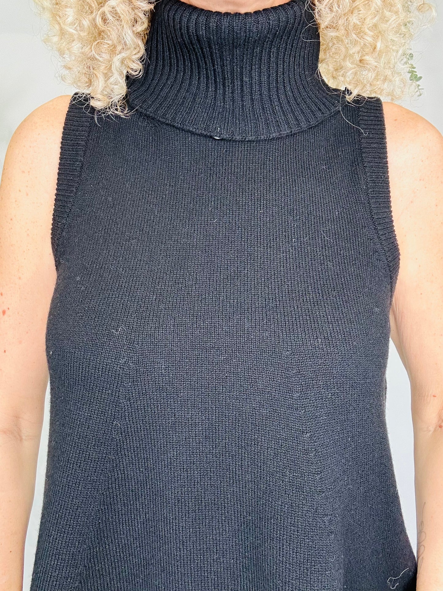 Knitted Tank - Size S