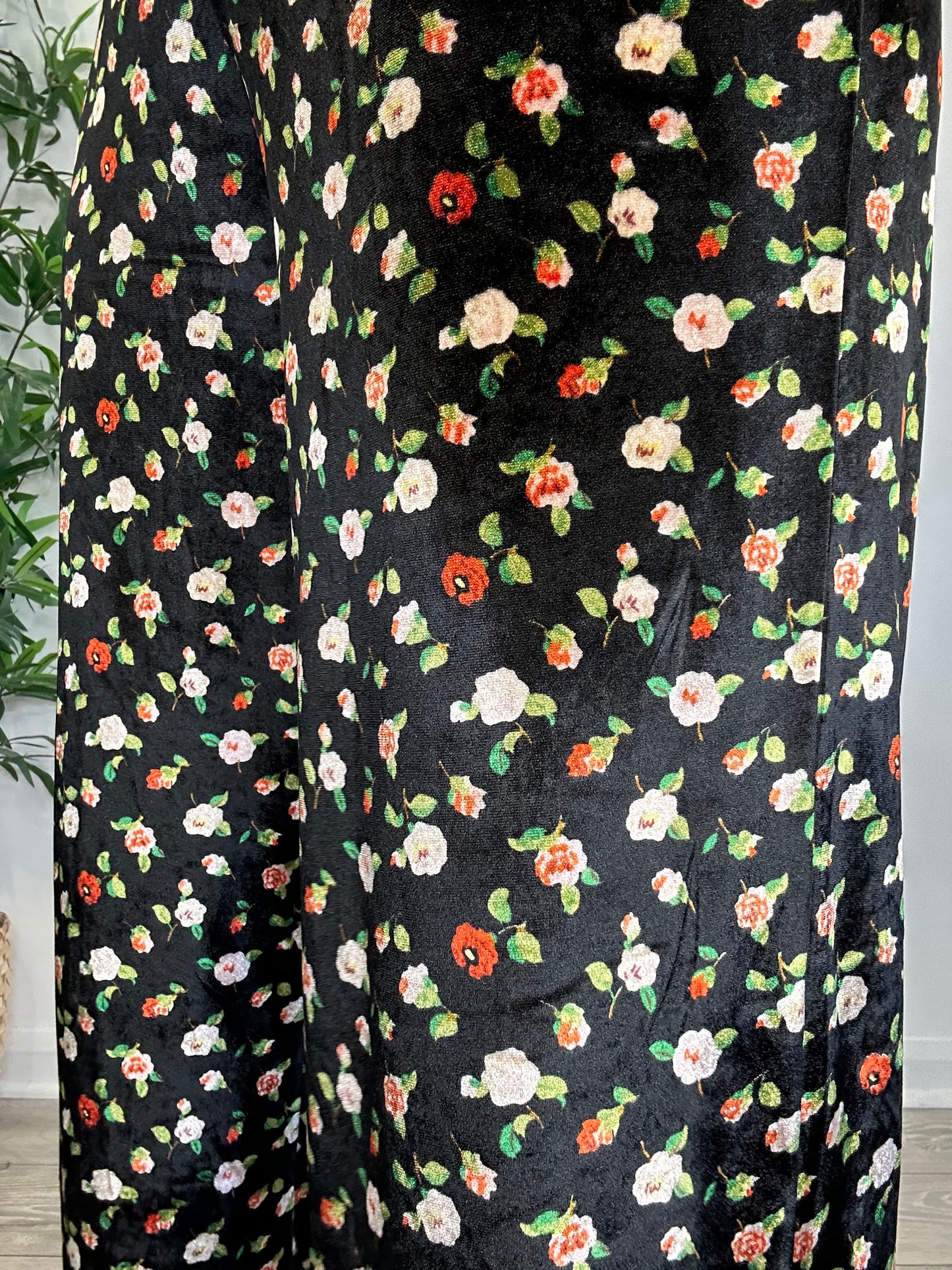 Floral Velvet Trousers - Multiple Sizes