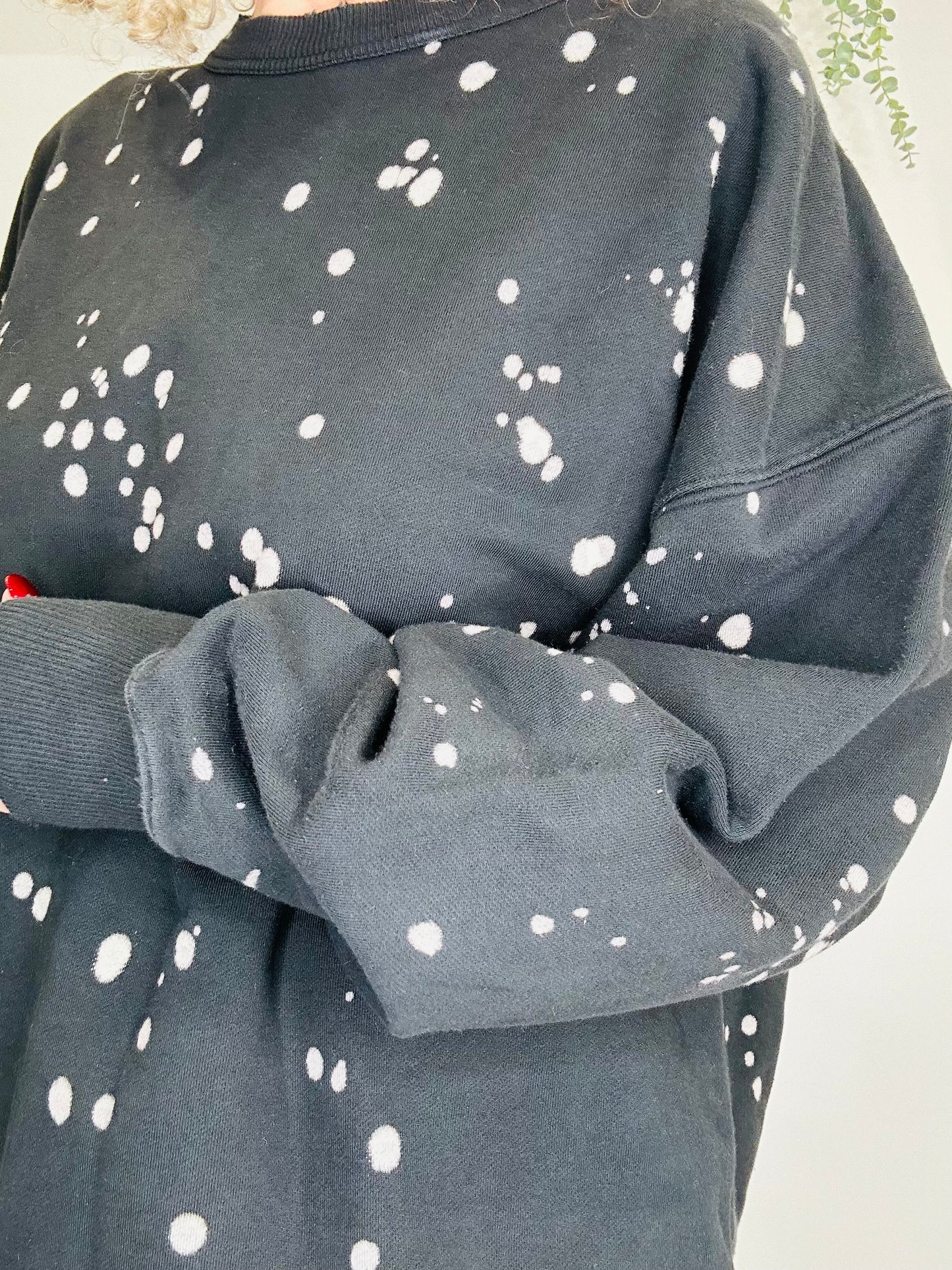 Oversized Sweatshirt - Size 2