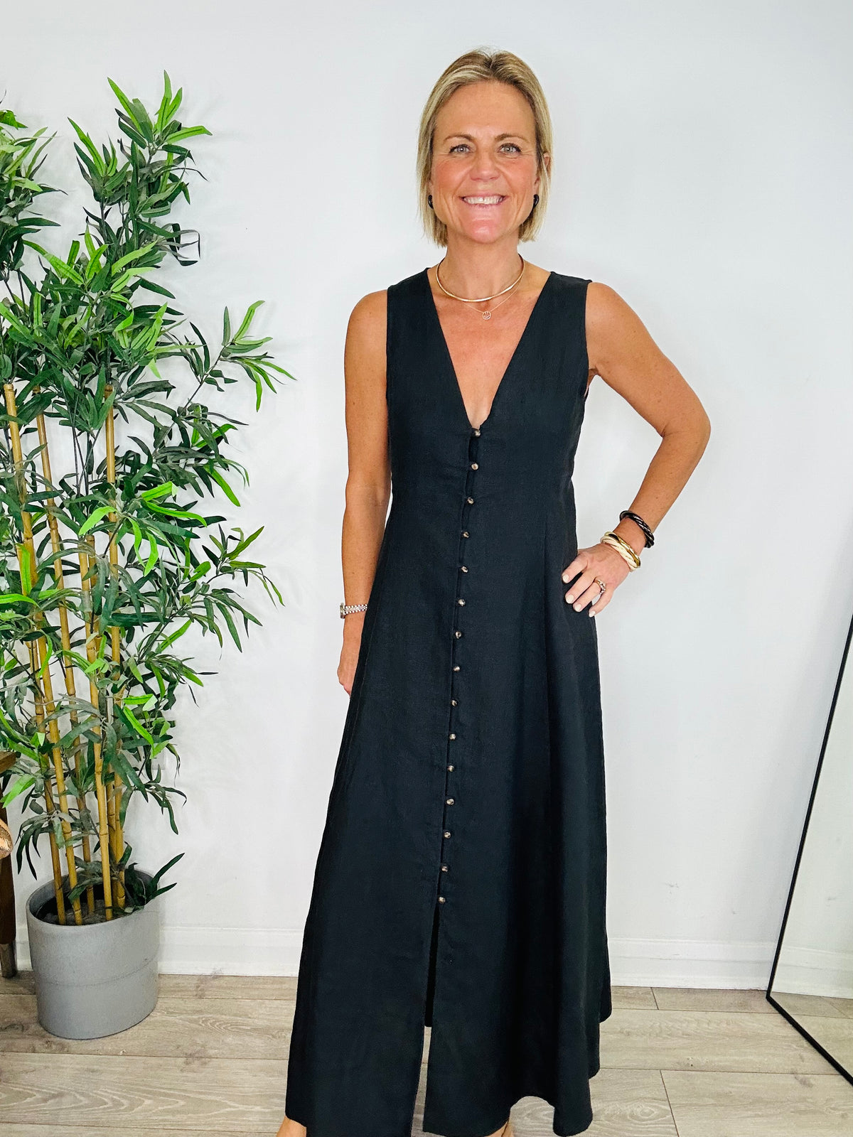Fitia Sleeveless Linen Dress - Size 10