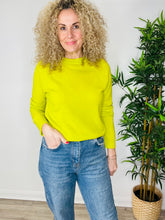 Load image into Gallery viewer, Boston Cashmere Jumper - Size XS
