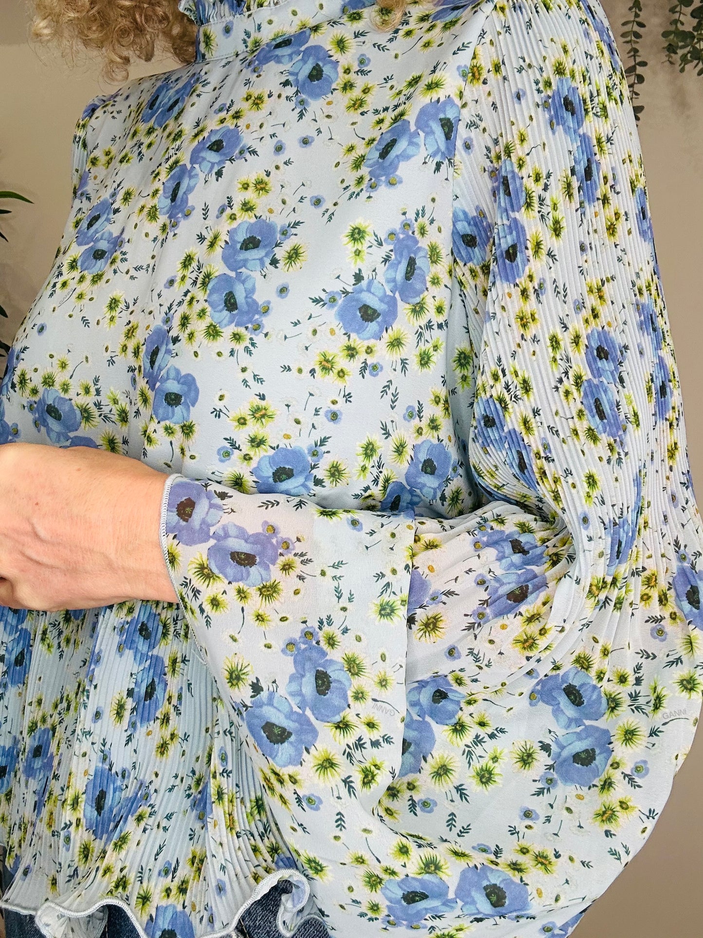 Floral Pleated Top - Size 40