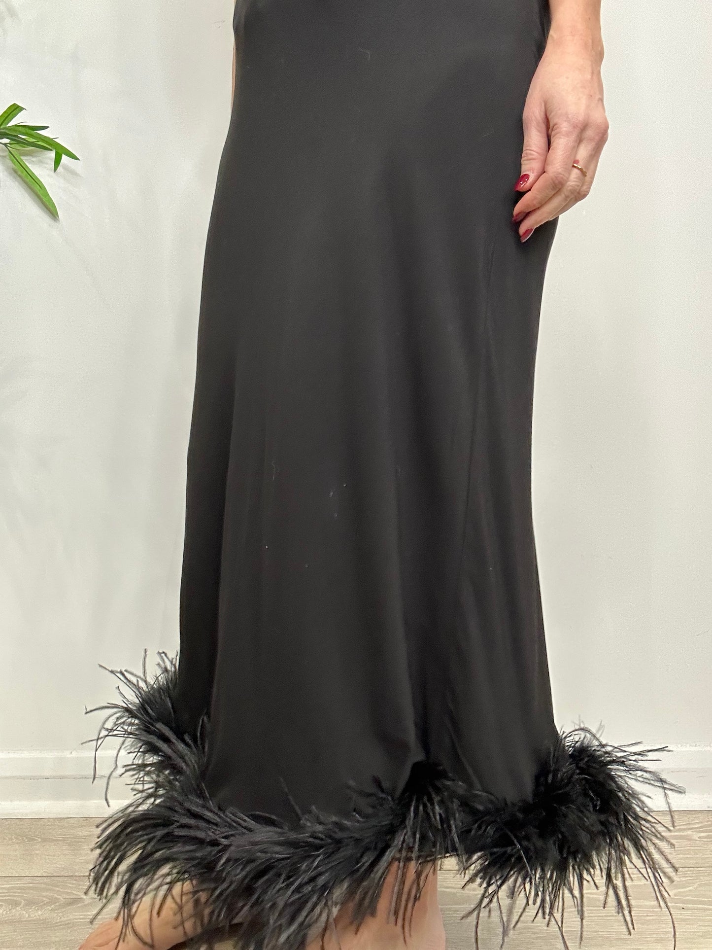 Feather Trim Skirt - Size M