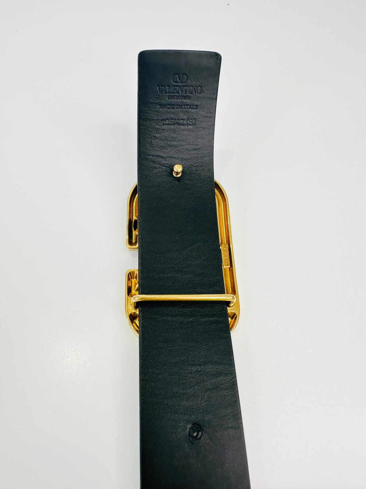 V-Logo Leather Belt - 95cm