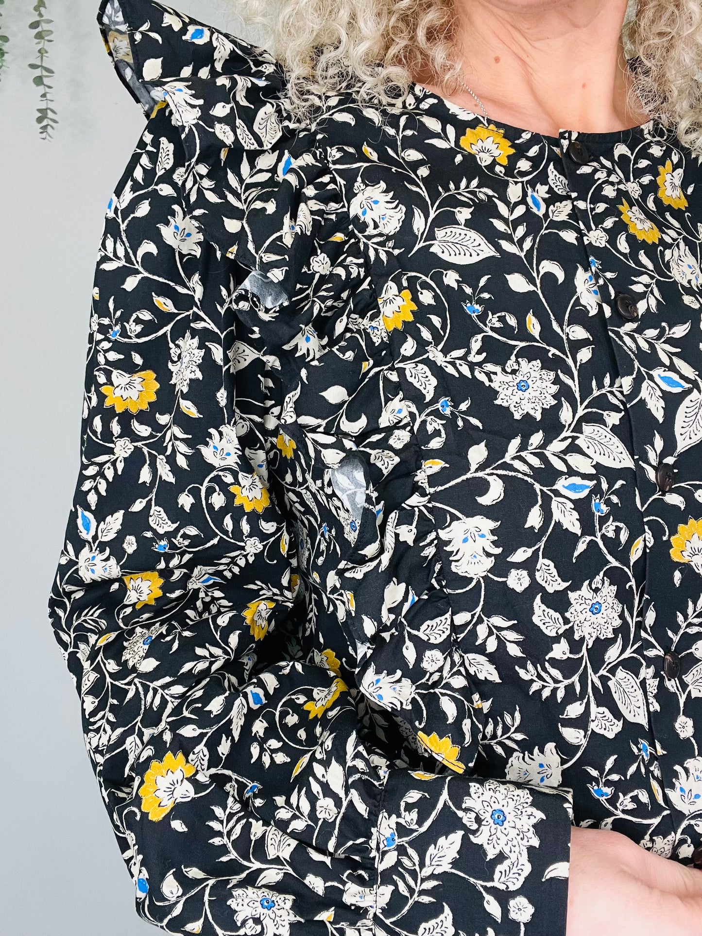 Floral Blouse - Size 44