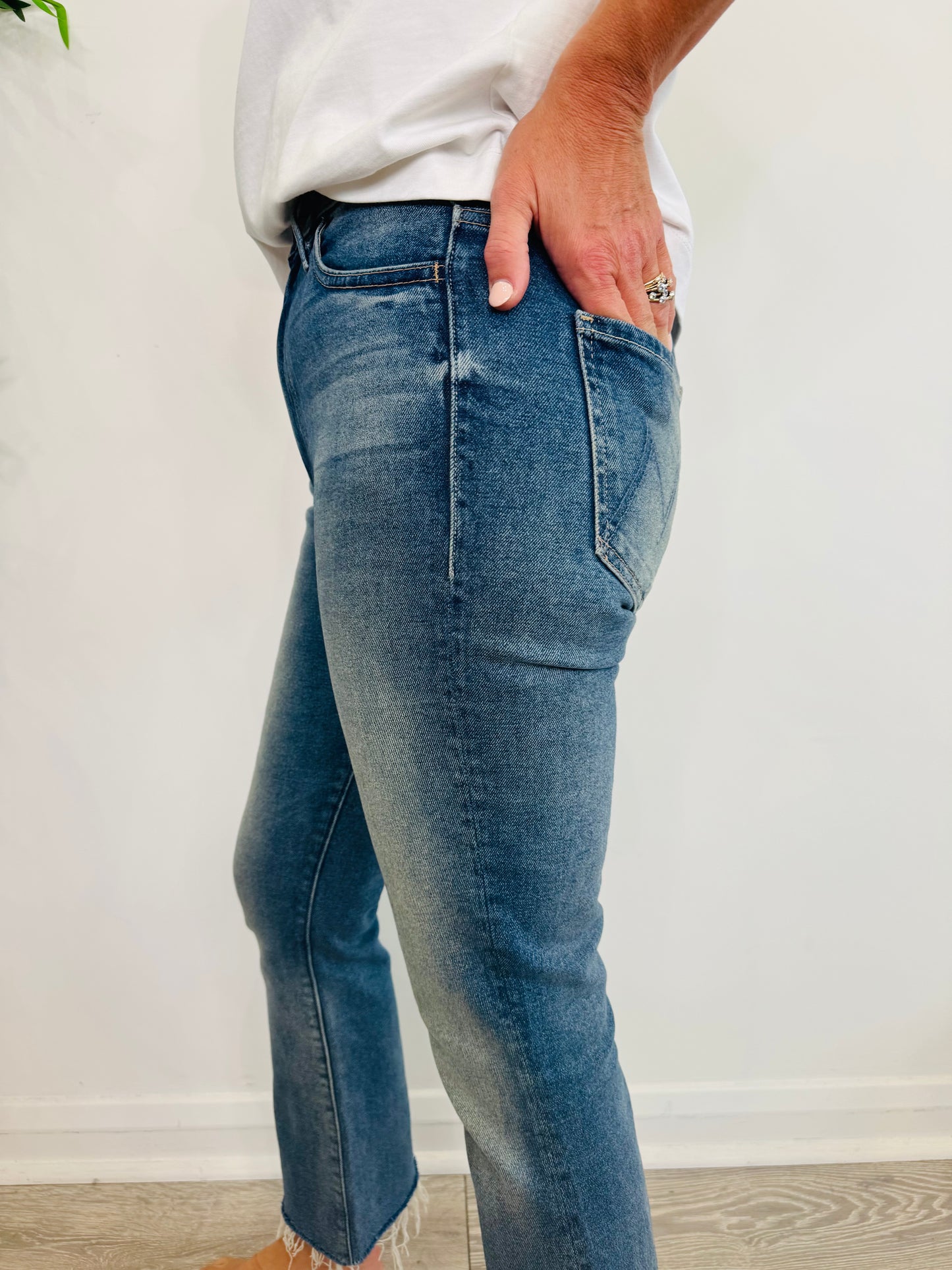 Hustler Ankle Fray Jeans - Size 27