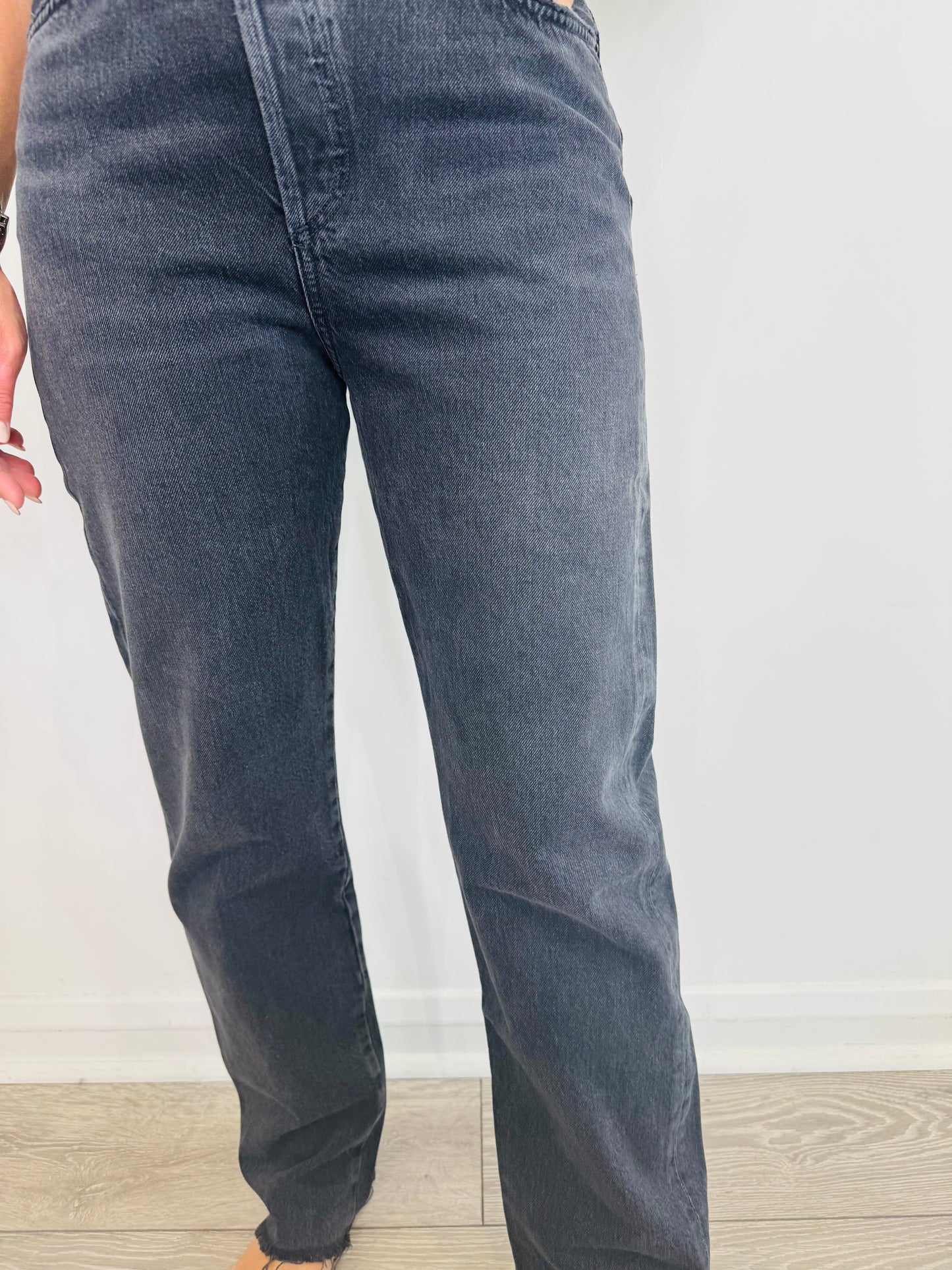 Criss Cross Jeans - Size 27