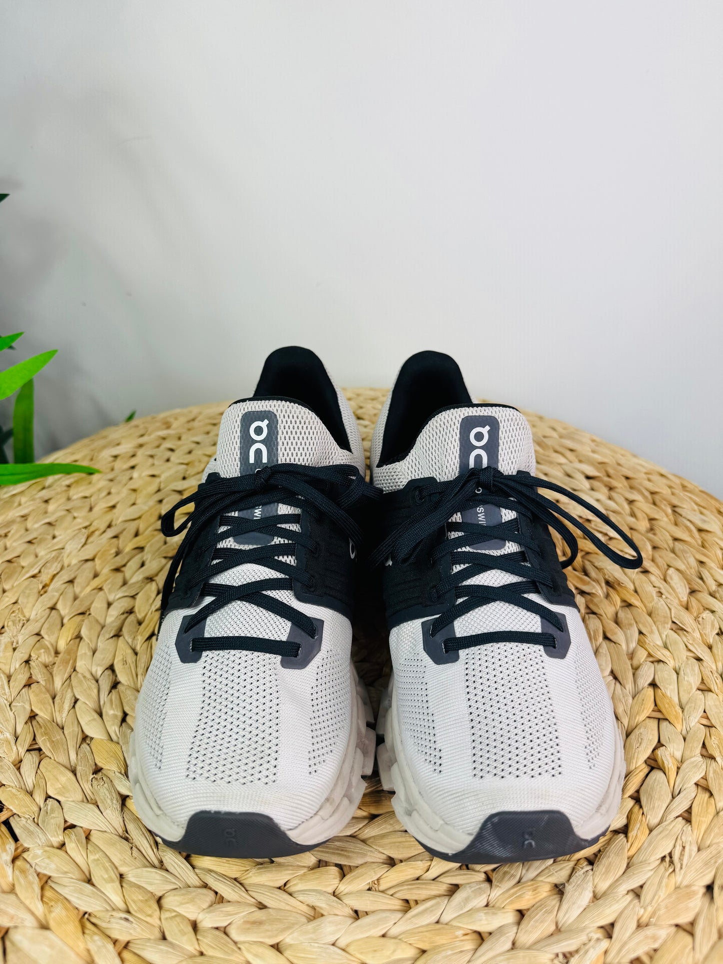 Cloudswift Running Trainers - Size 39