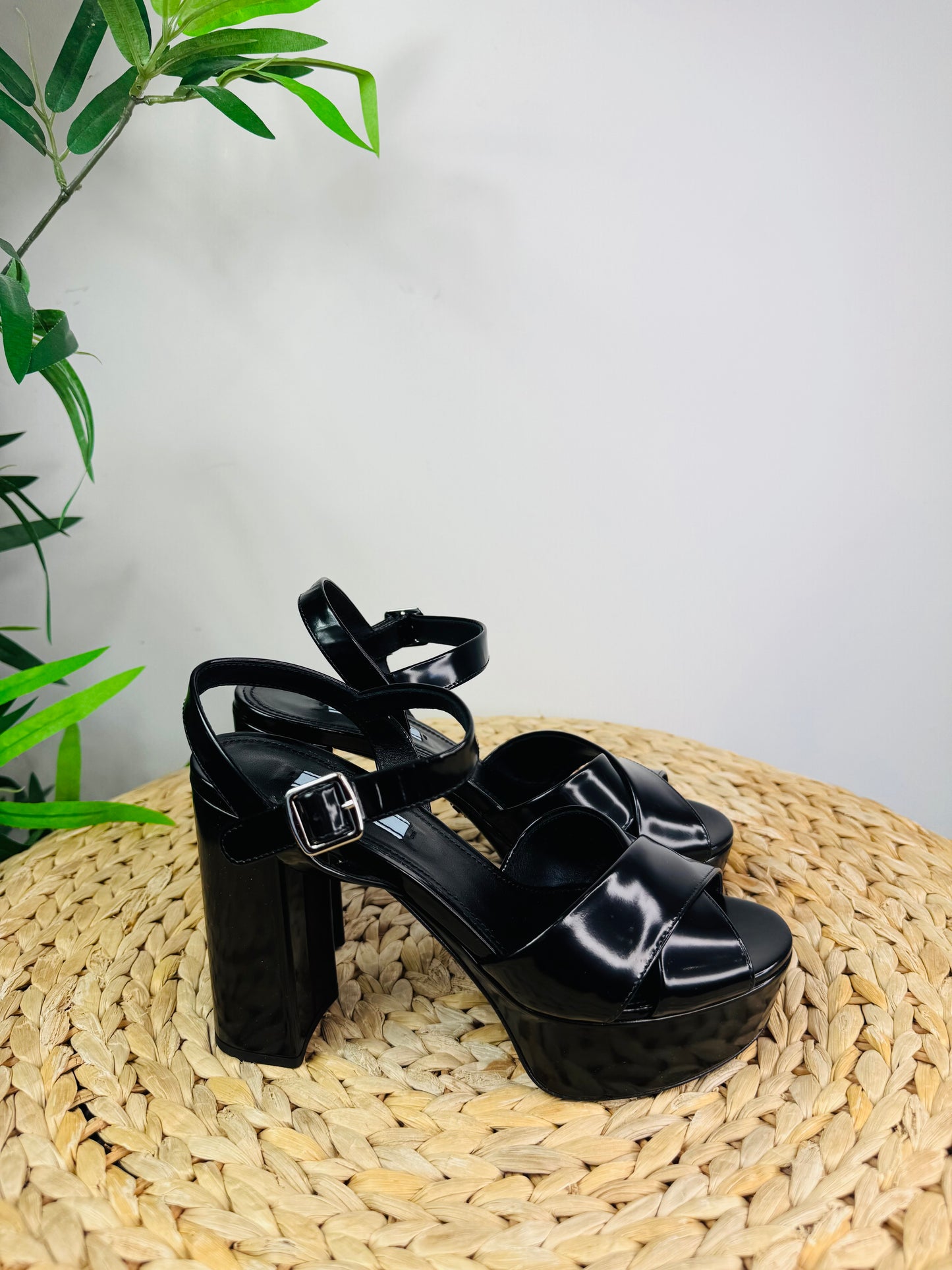 Leather Platform Sandals - Size 37.5