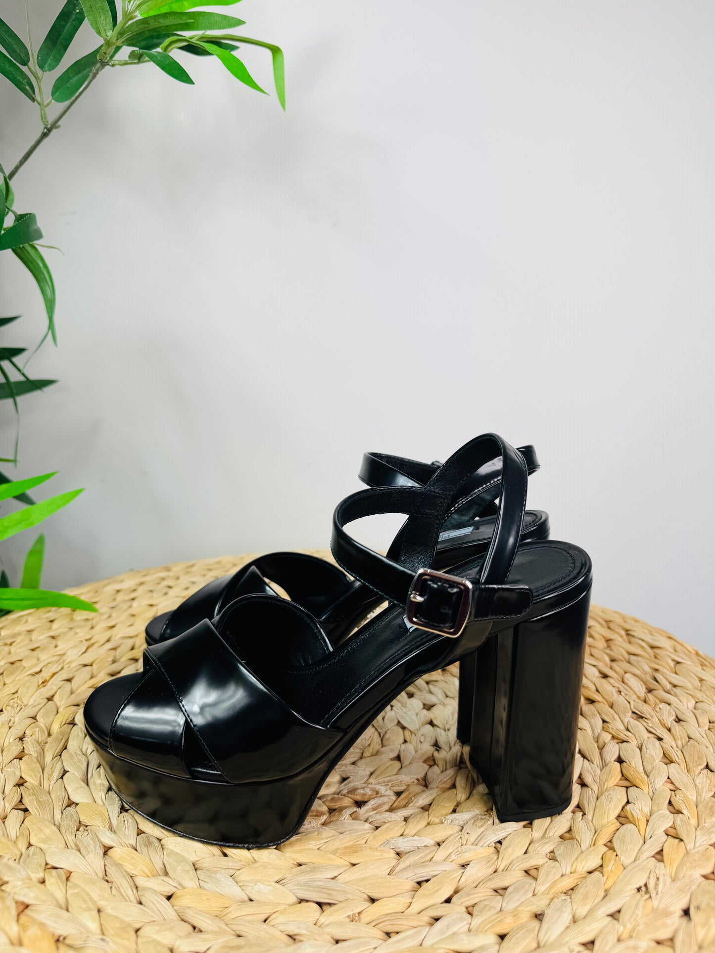Leather Platform Sandals - Size 37.5