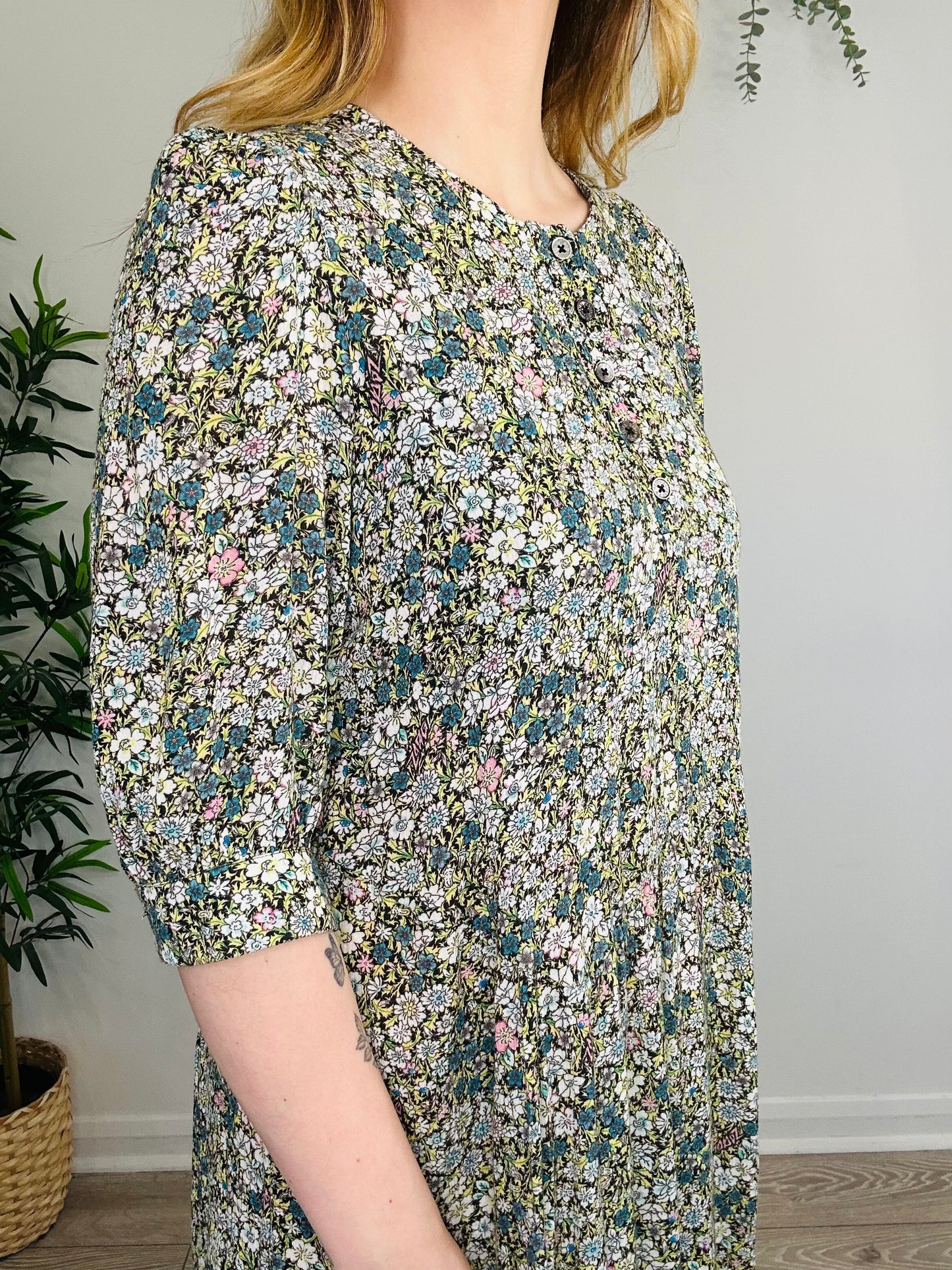 Floral Short Dress - Size M