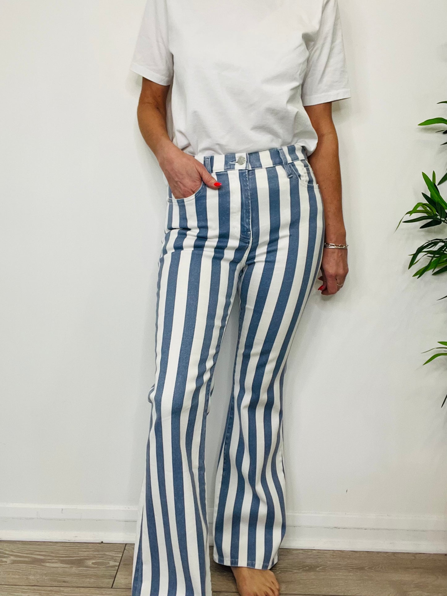 Striped Le Easy Flare Jeans - Size 29