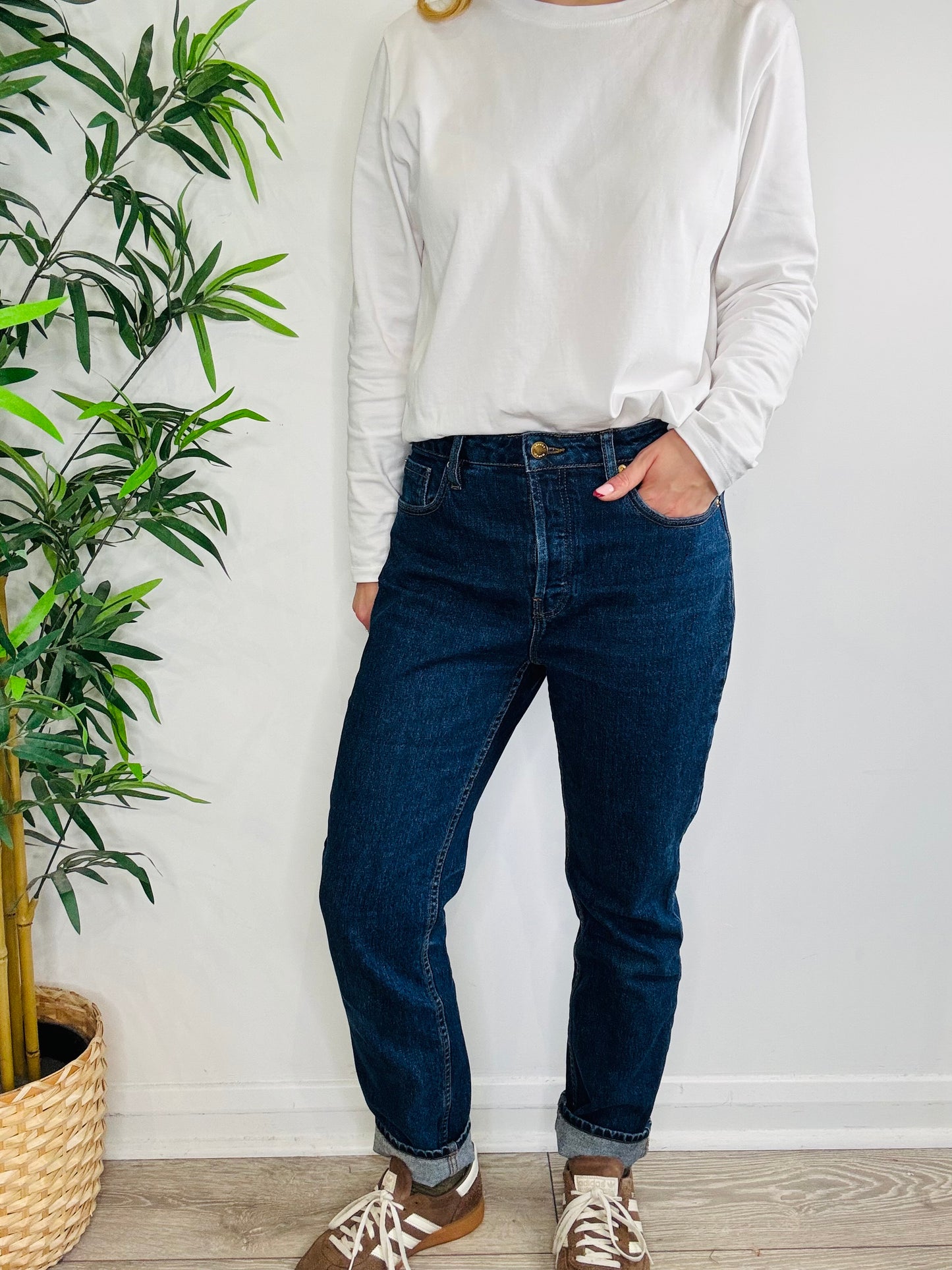 Slim Leg Jeans - Size 29