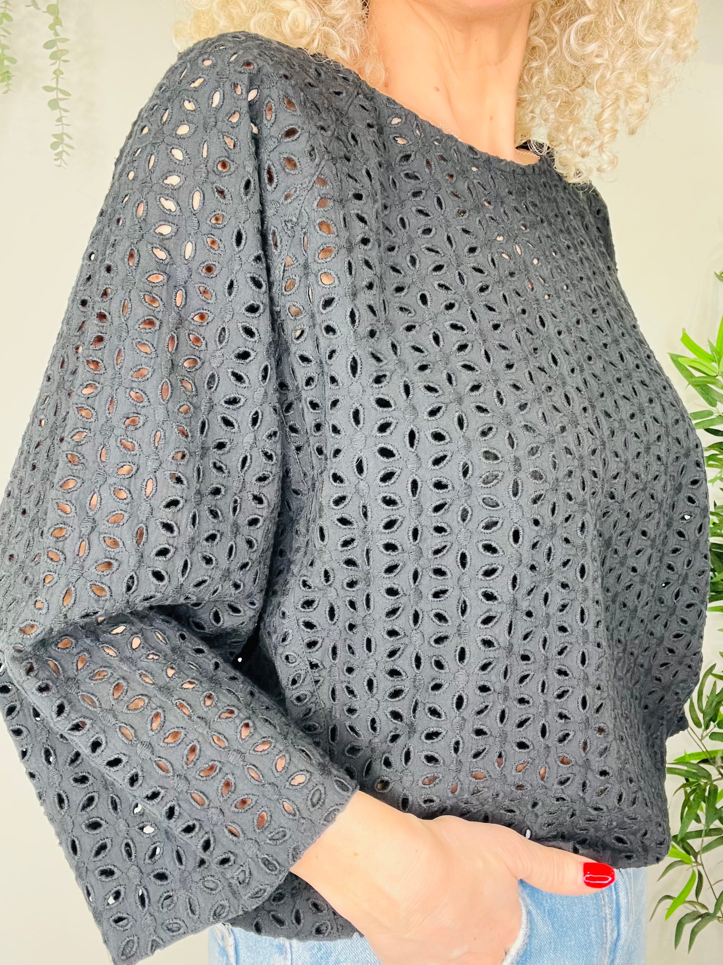 Broderie Top - Size 4