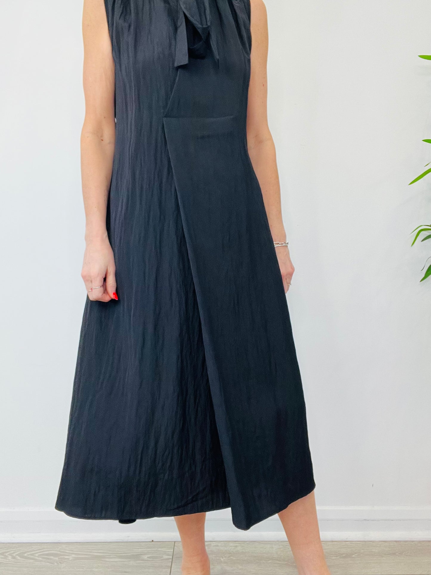 Sleeveless Midi Dress - Size M