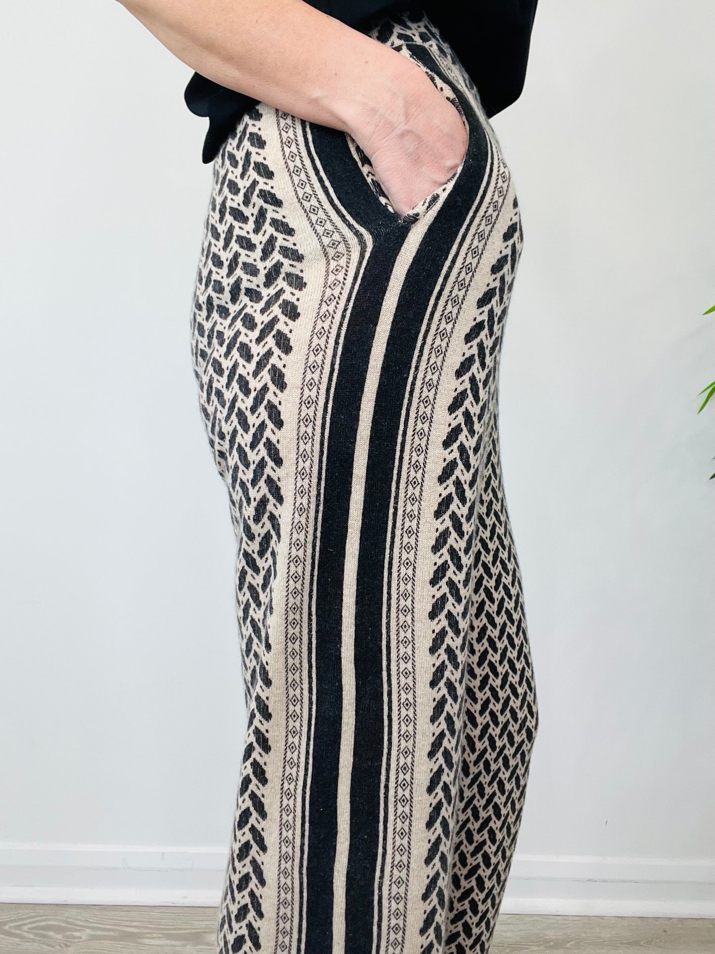 Patterned Cashmere Trousers - Size M