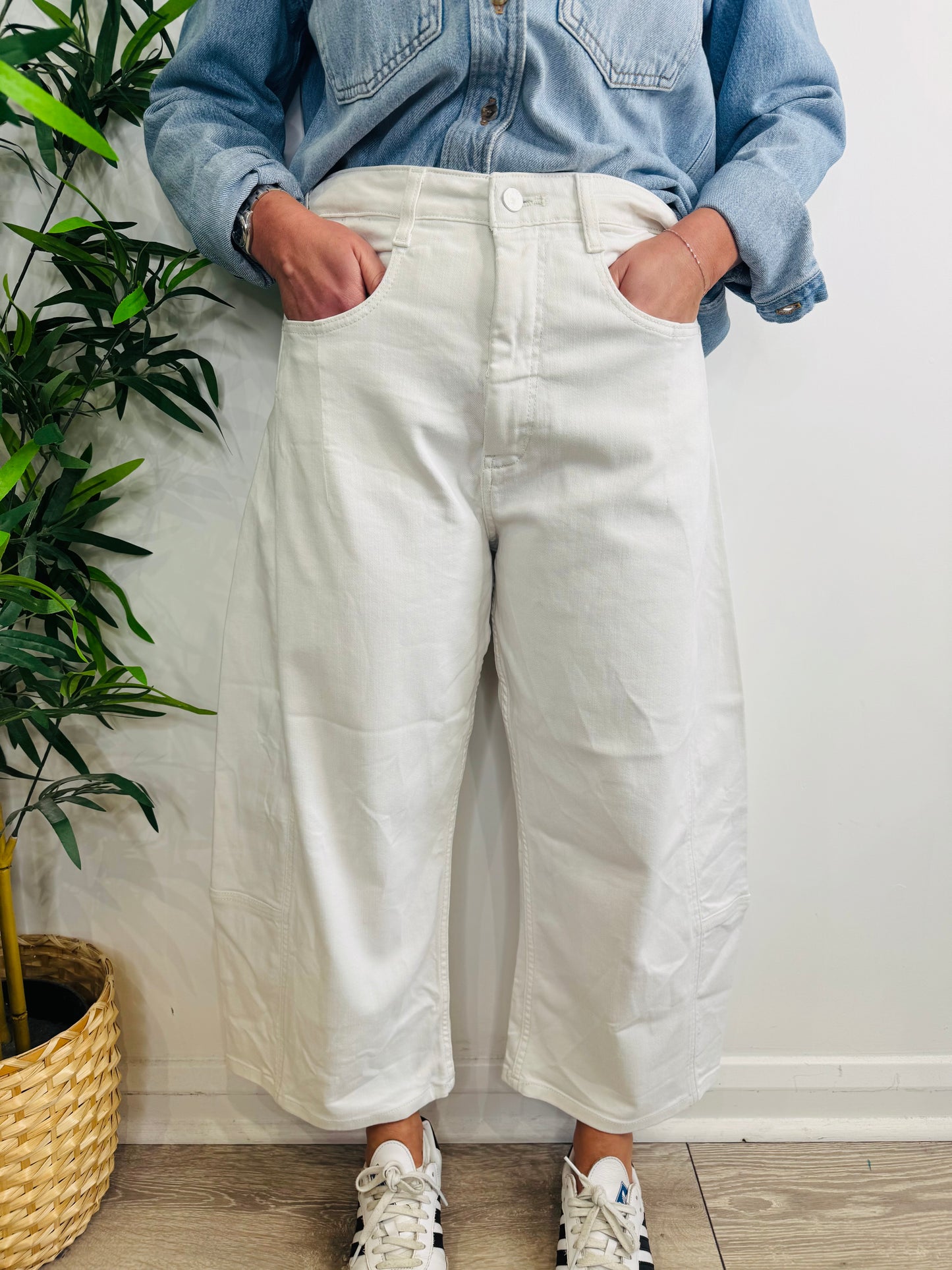 Horseshoe Jeans - Size 32P